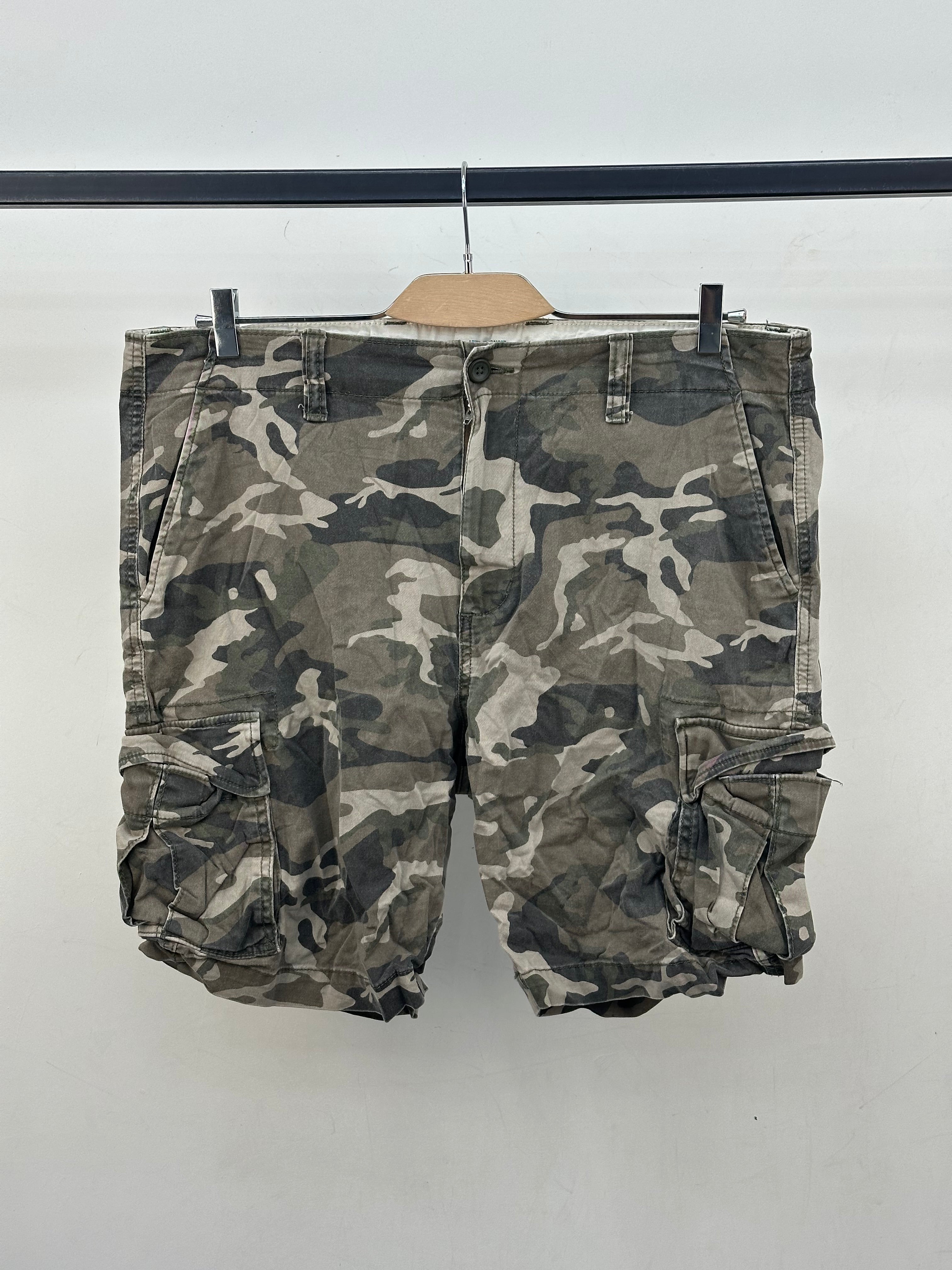 FIELD SHORT U.S ARMY VINTAGE TAGLIA: 52