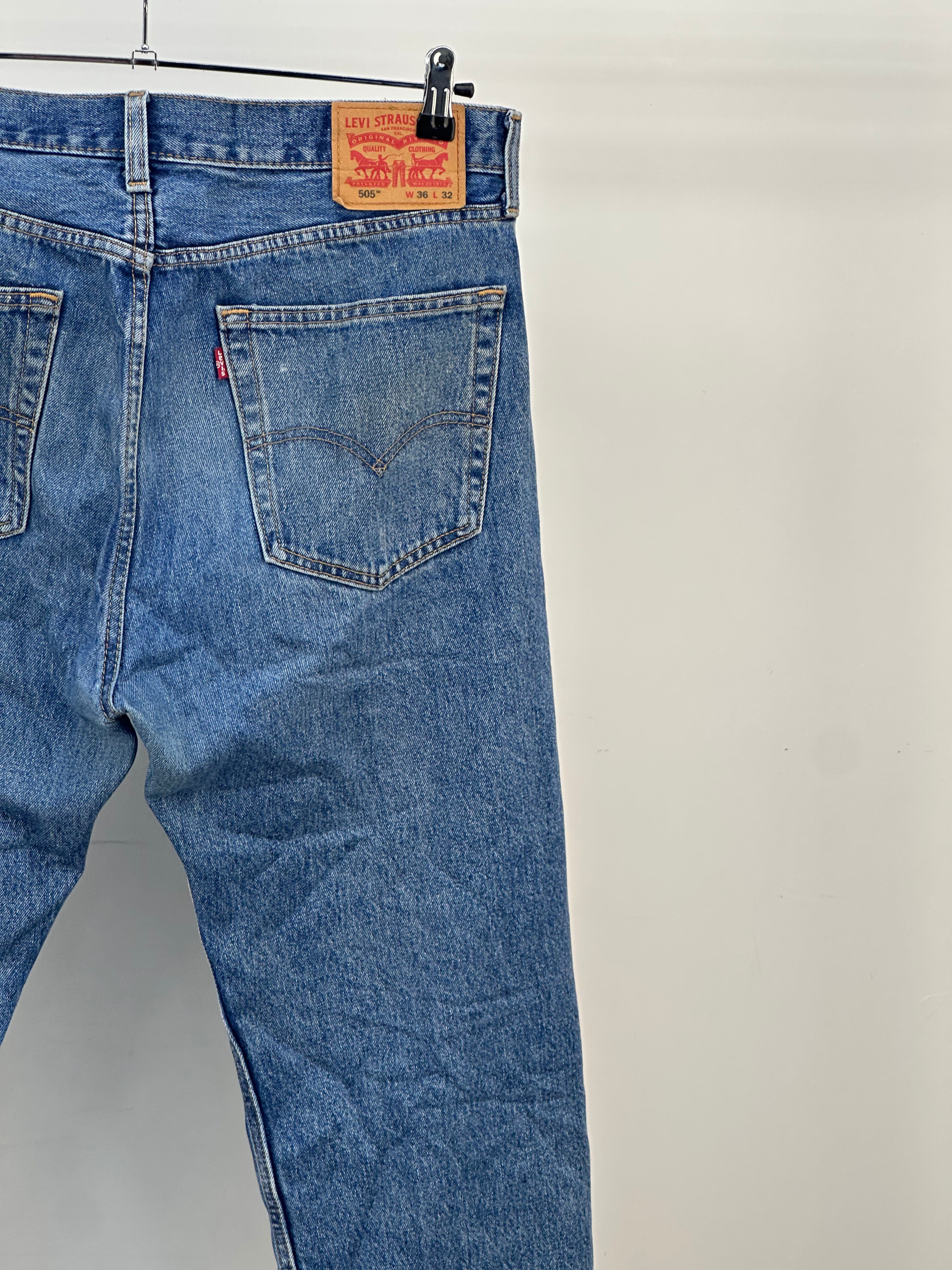 LEVI'S 505 TAGLIA: 50 ITA = W36 L32