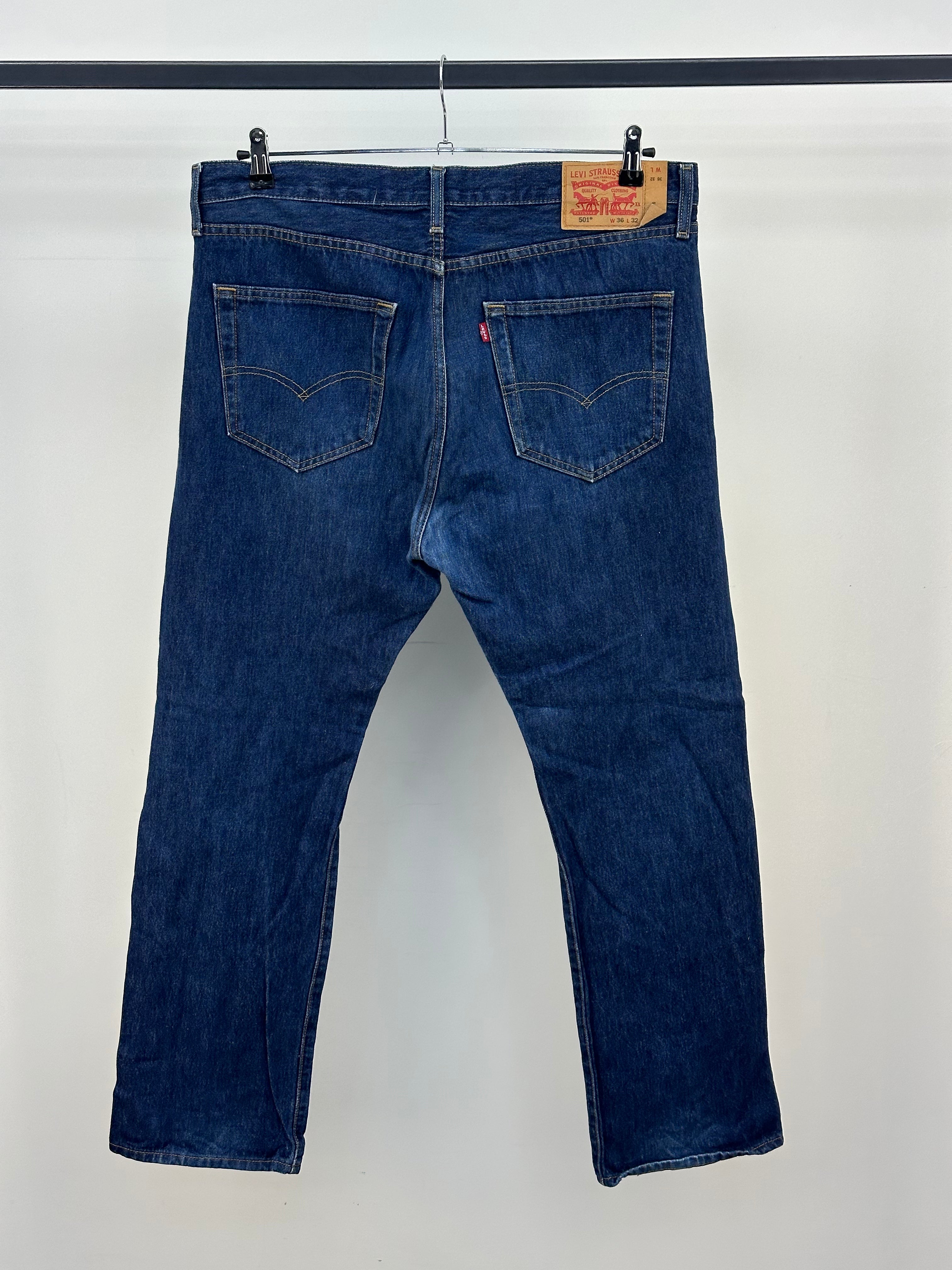LEVI'S 501 TAGLIA: 50 ITA = W36 L32