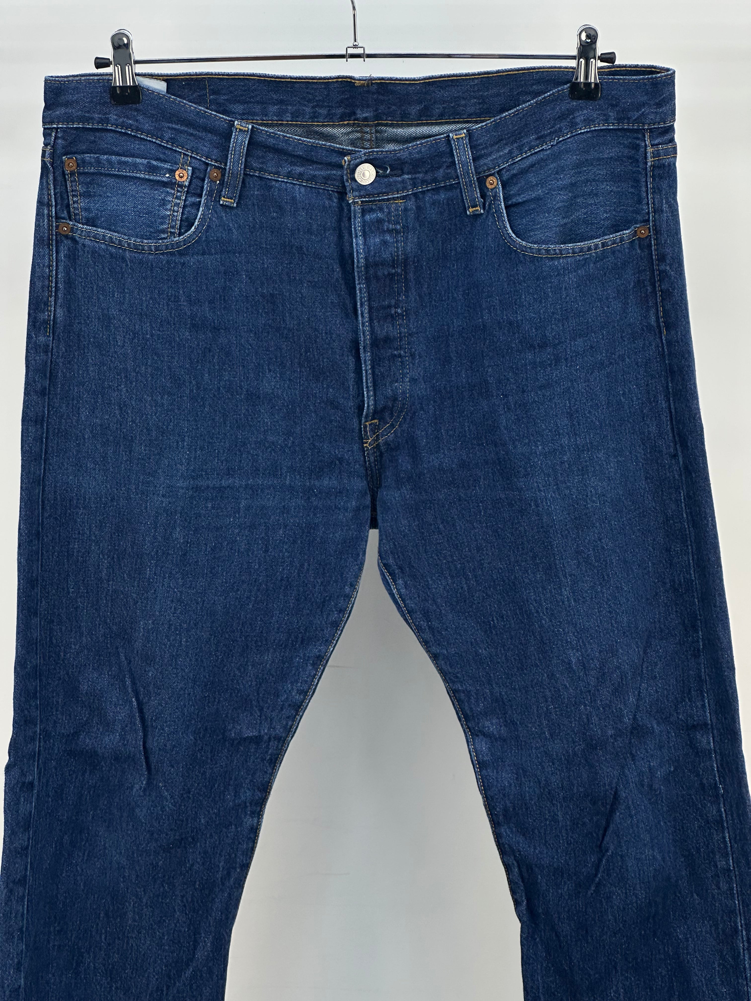LEVI'S 501 TAGLIA: 50 ITA = W36 L32
