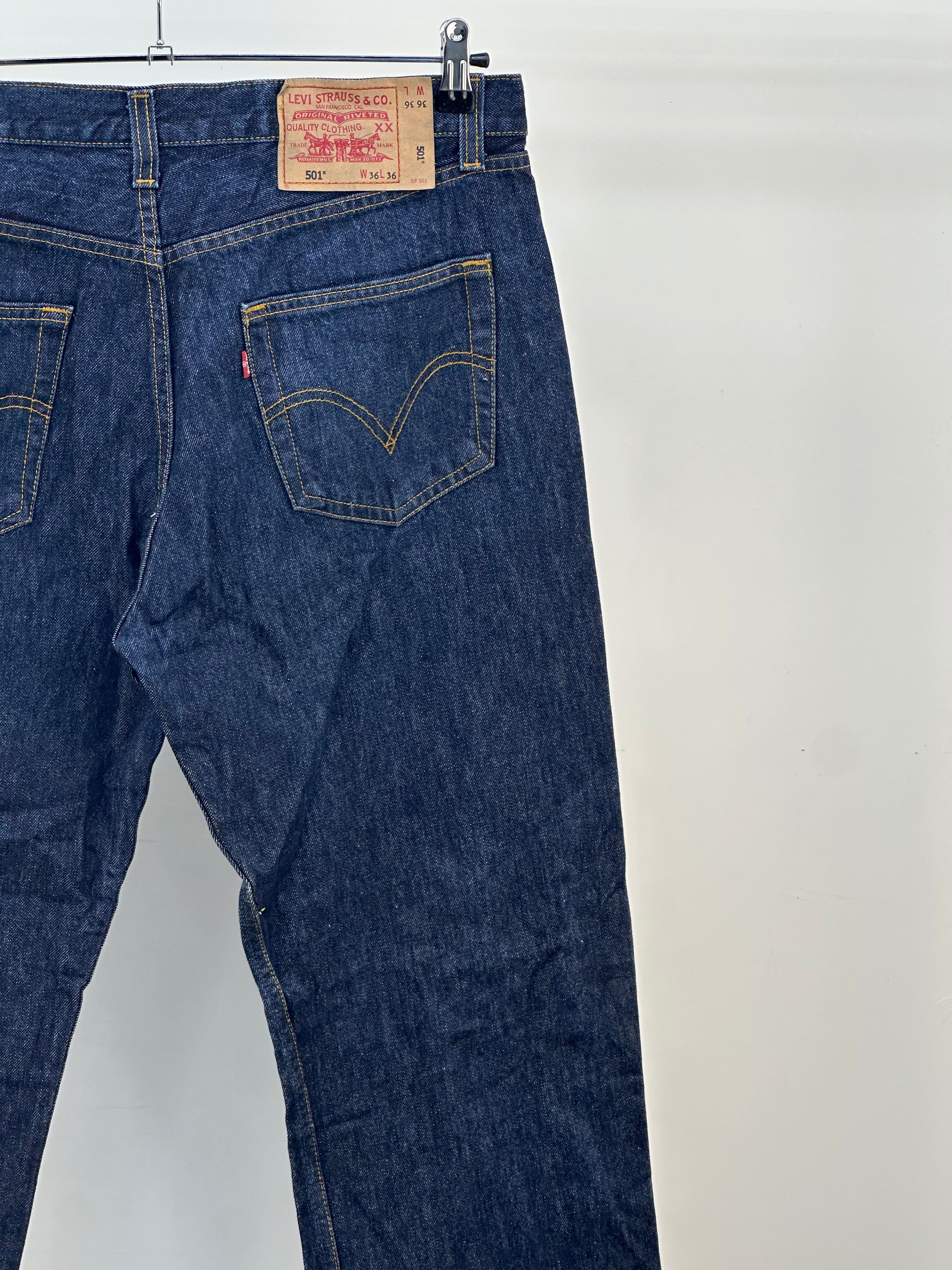 LEVI'S 501 TAGLIA: 50 ITA = W36 L36