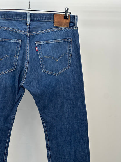 LEVI'S 501 TAGLIA: 50 ITA = W36 L32