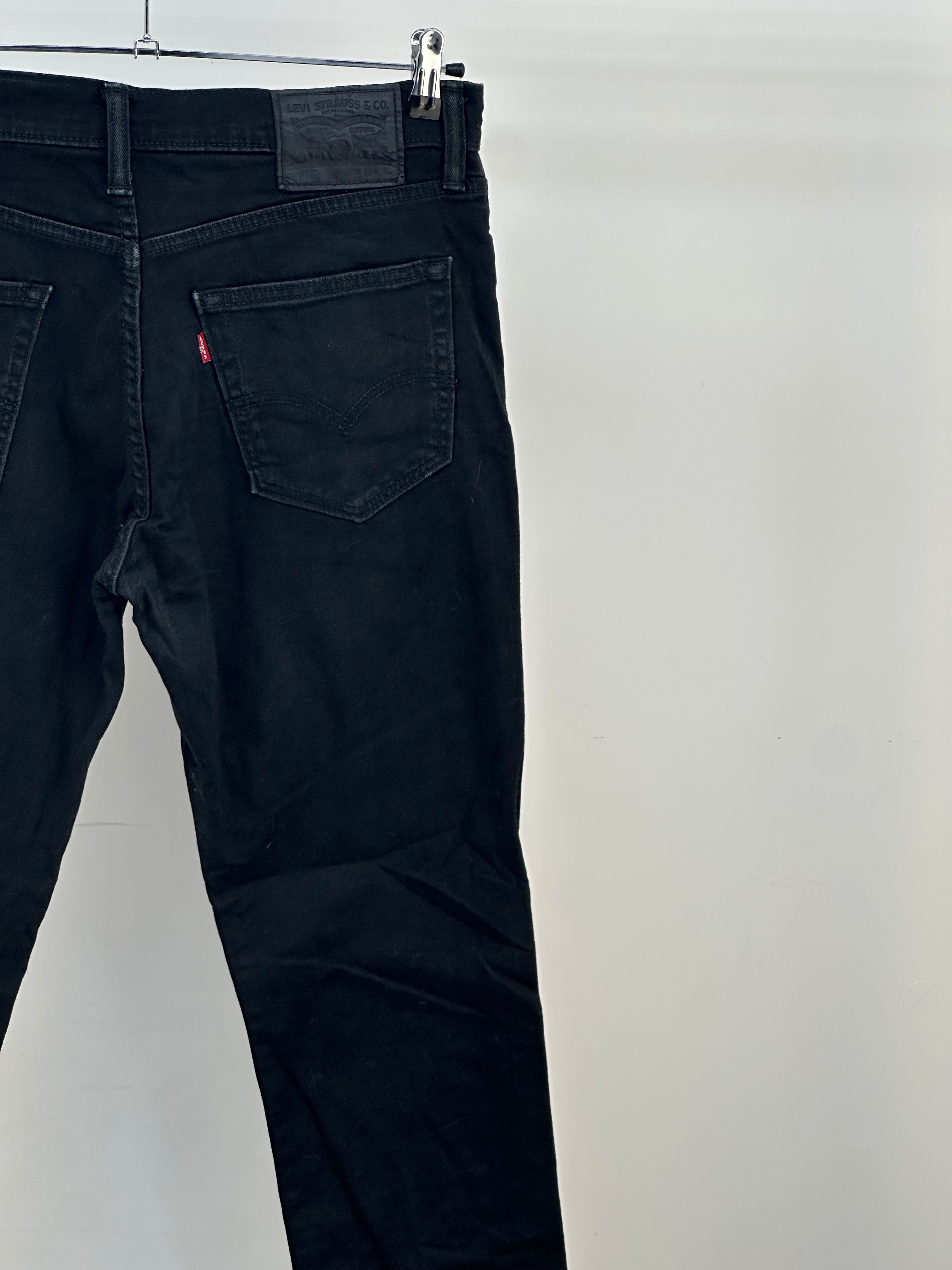 LEVI'S 511 SLIM TAGLIA: 47 = W33 L32