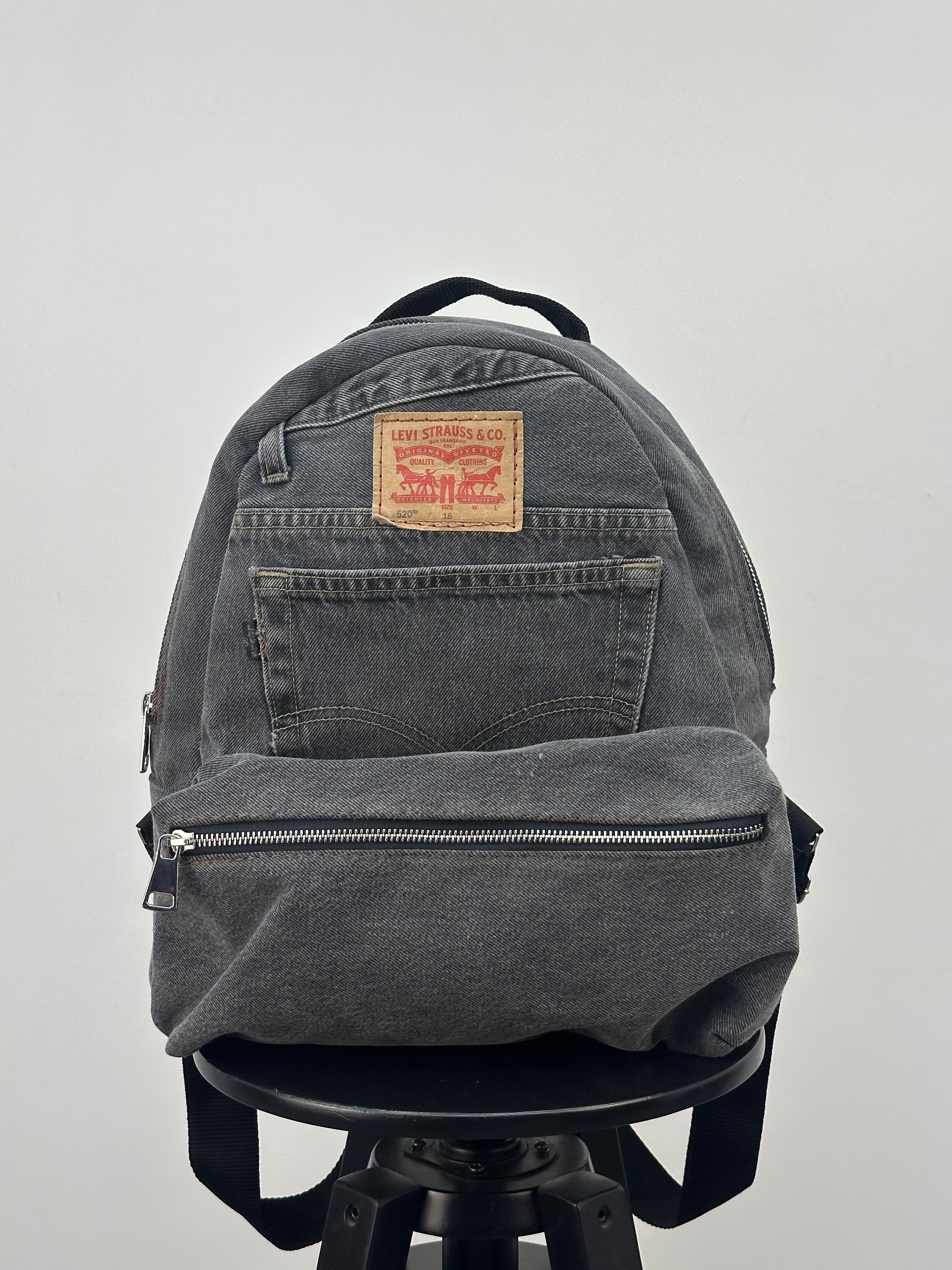 ZAINO LEVI'S