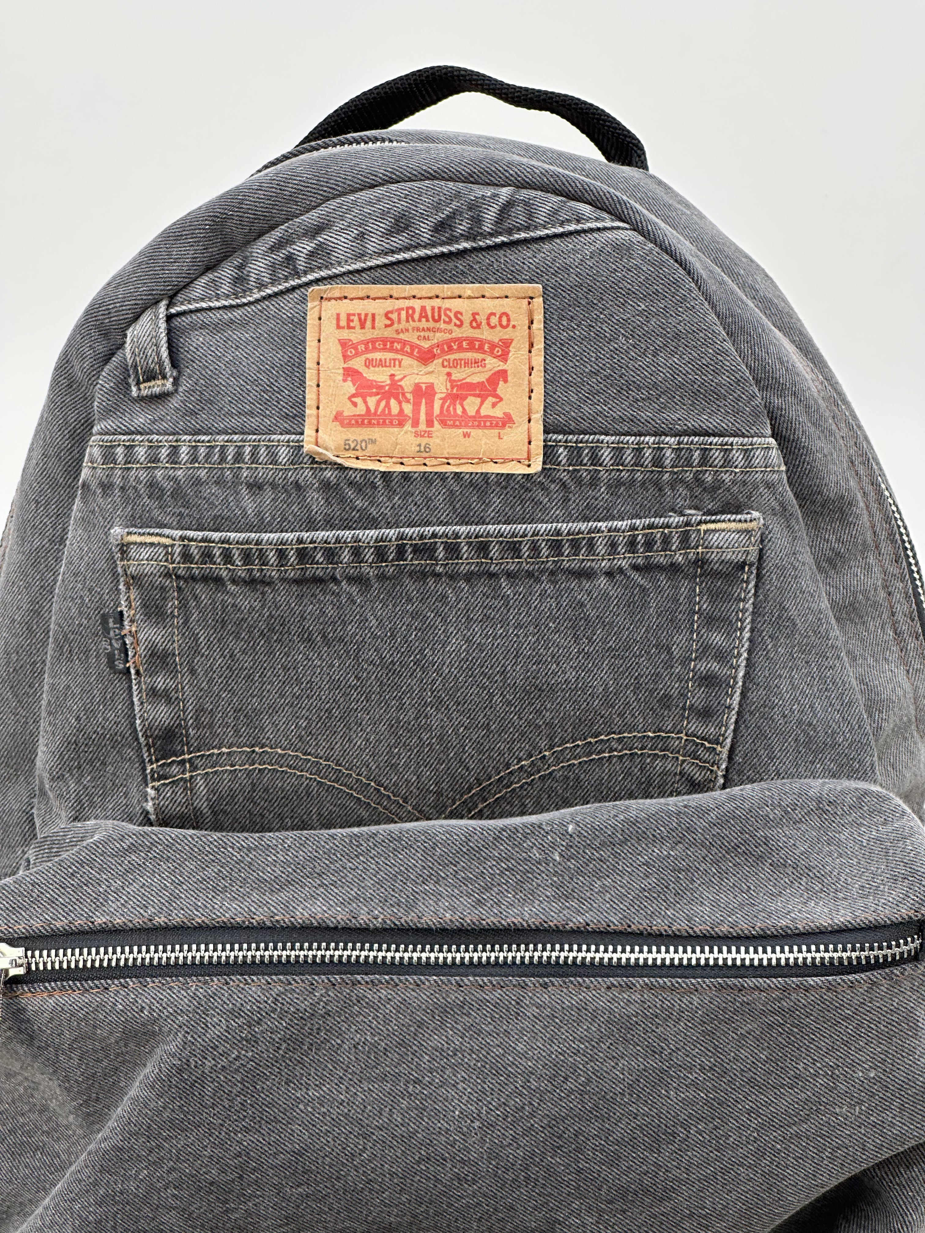 ZAINO LEVI'S