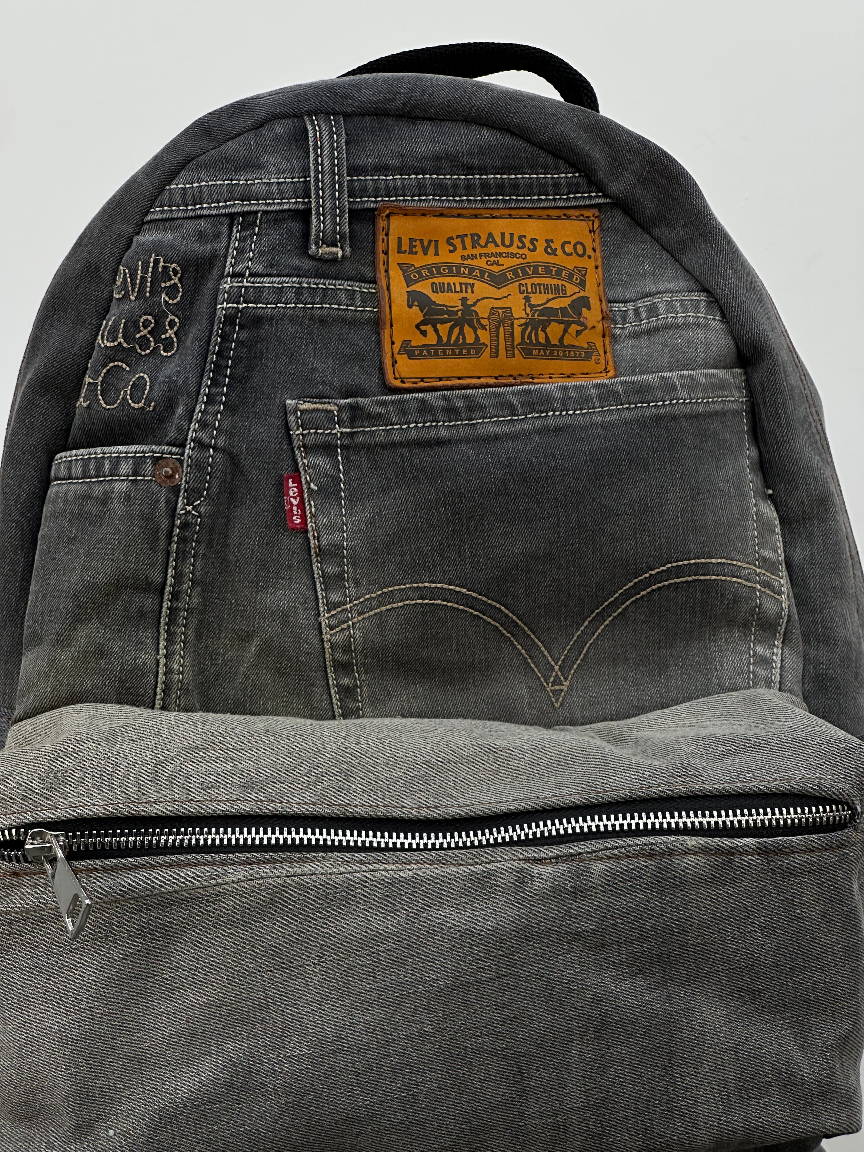 ZAINO LEVI'S