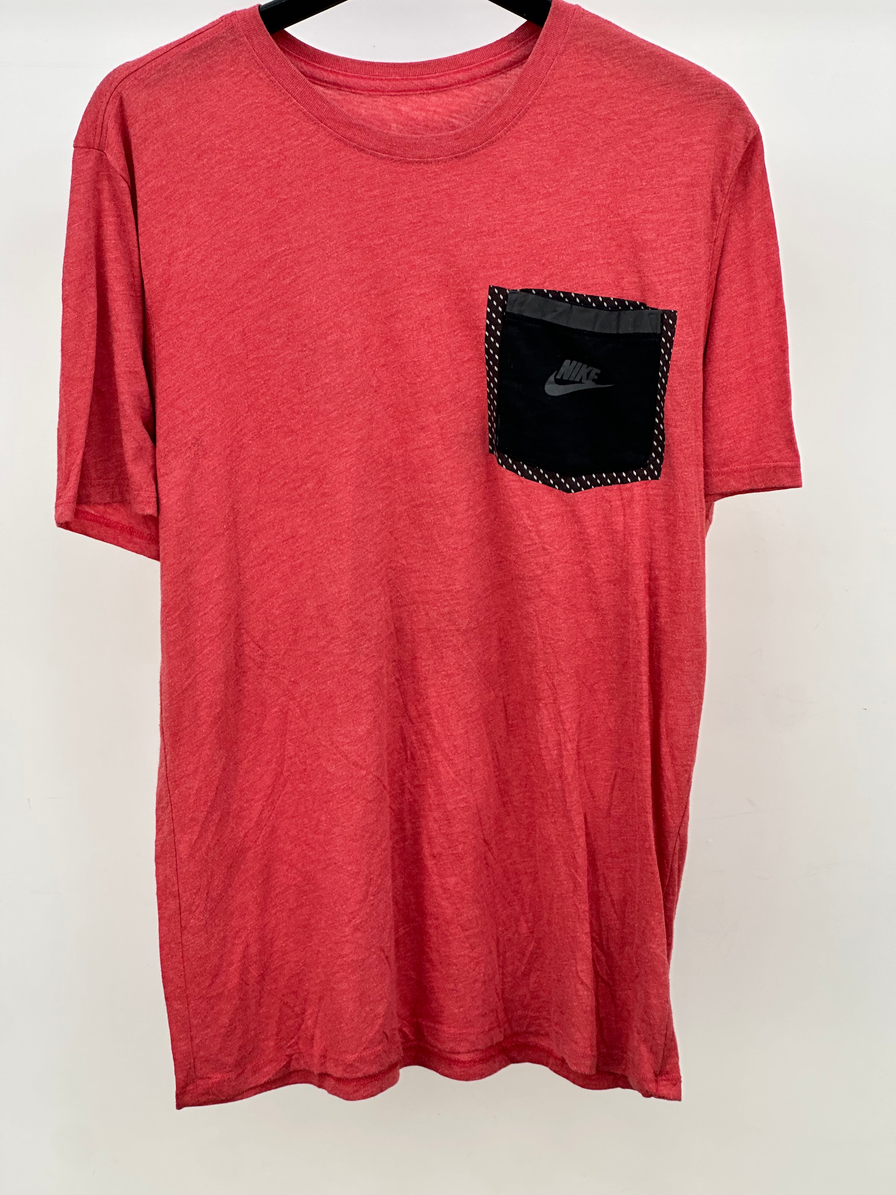 T-SHIRT NIKE TAGLIA : M