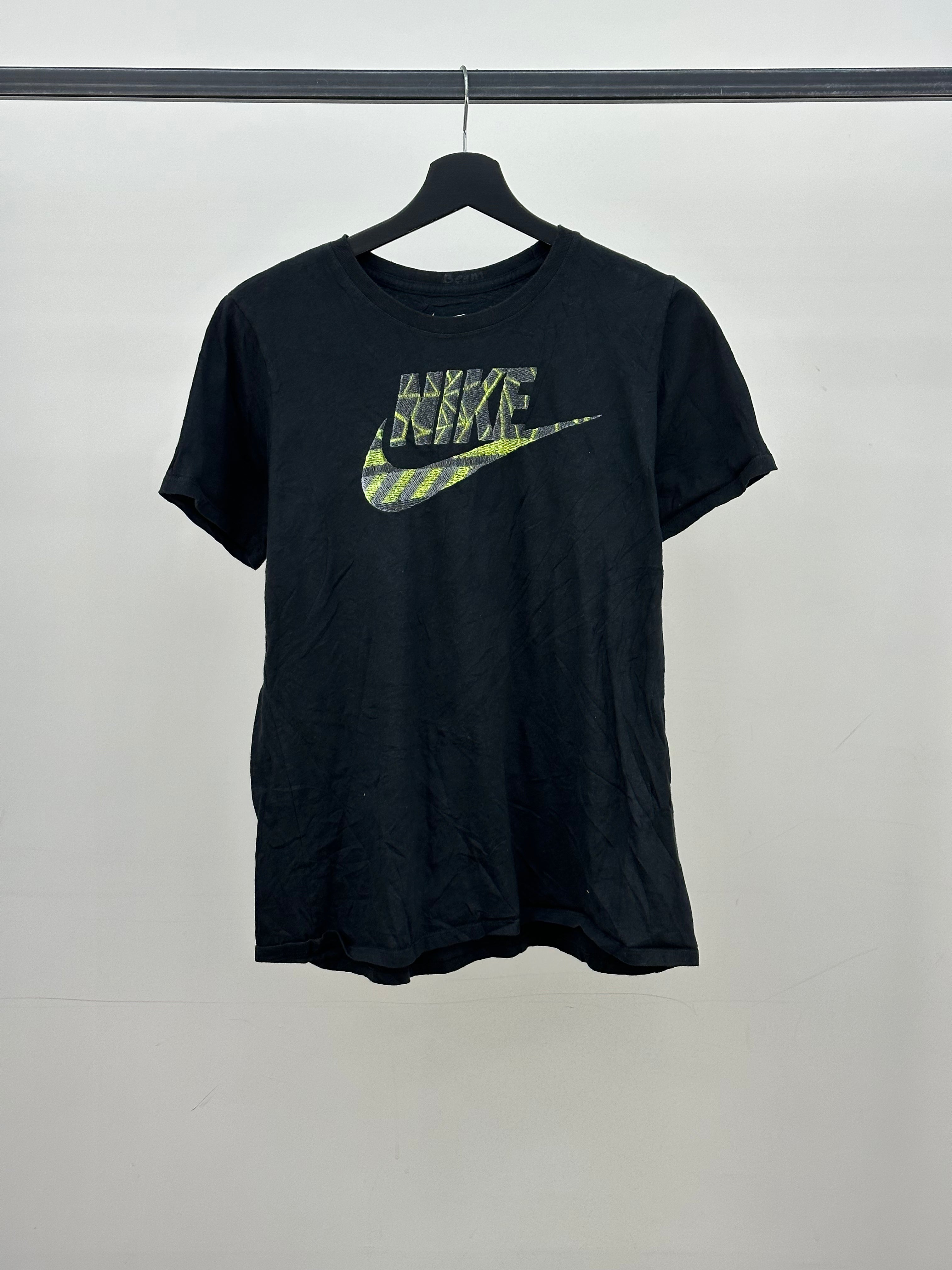 T-SHIRT NIKE TAGLIA : XL BAMBINO