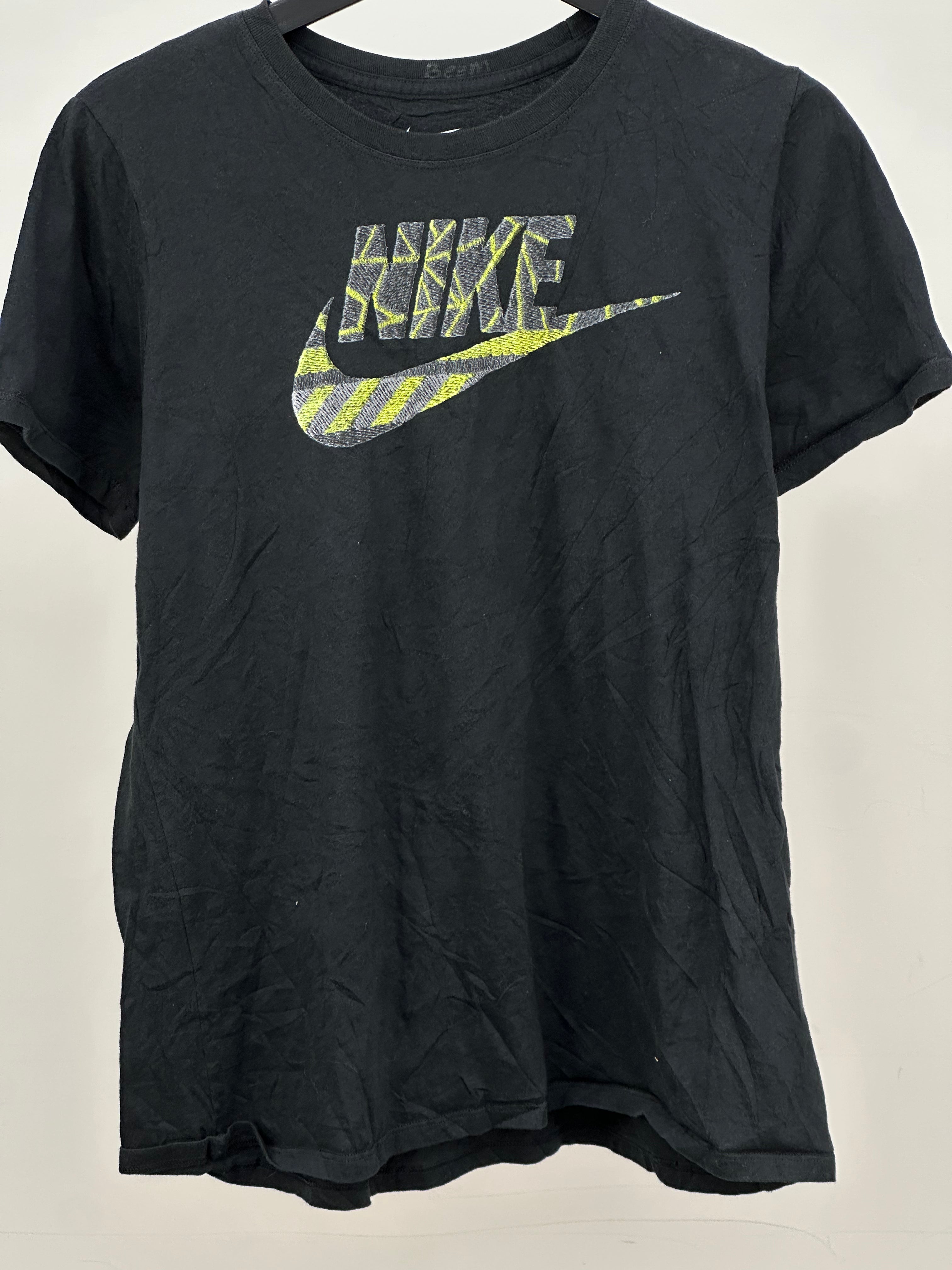 T-SHIRT NIKE TAGLIA : XL BAMBINO