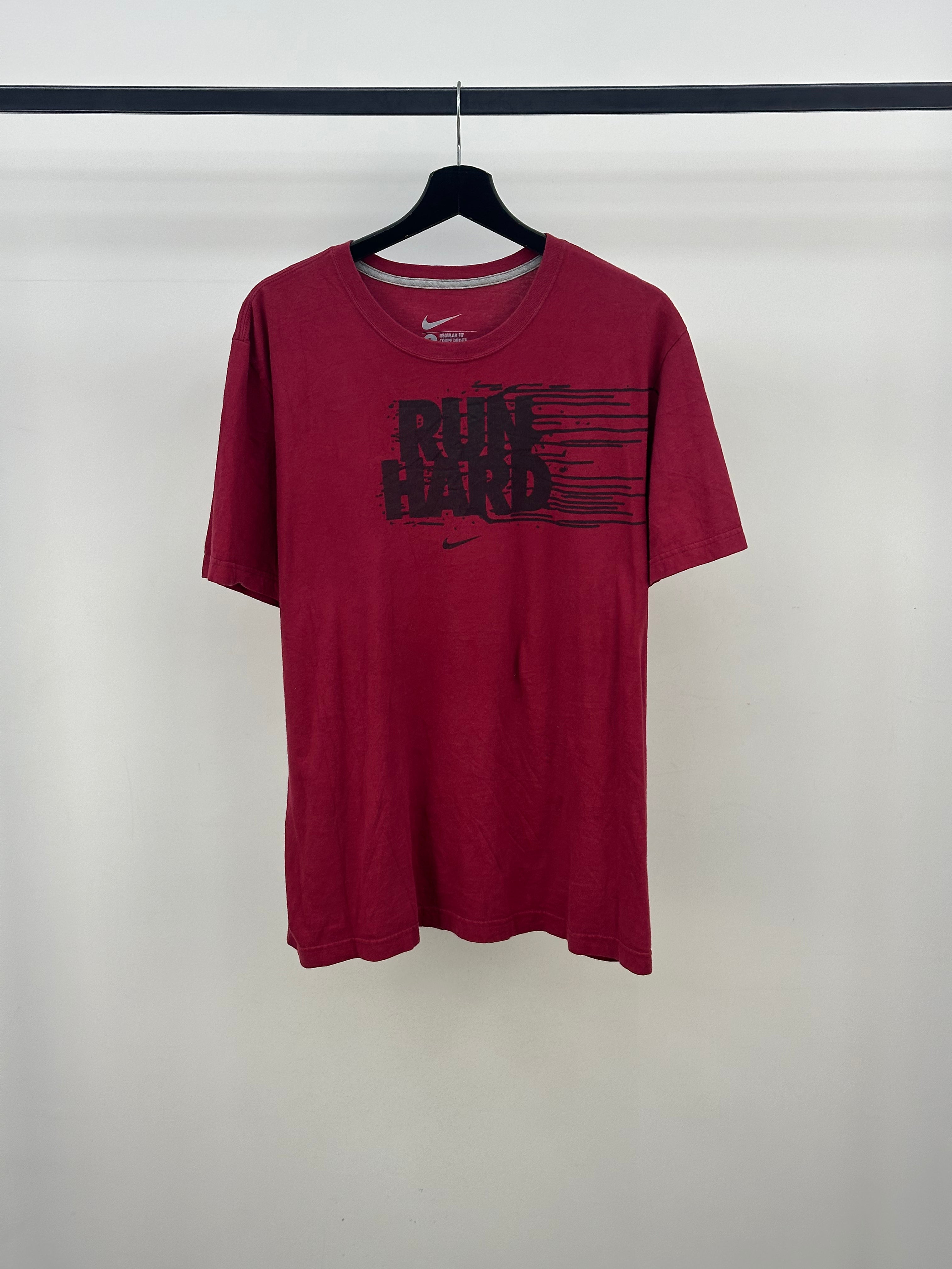 T-SHIRT NIKE TAGLIA : L