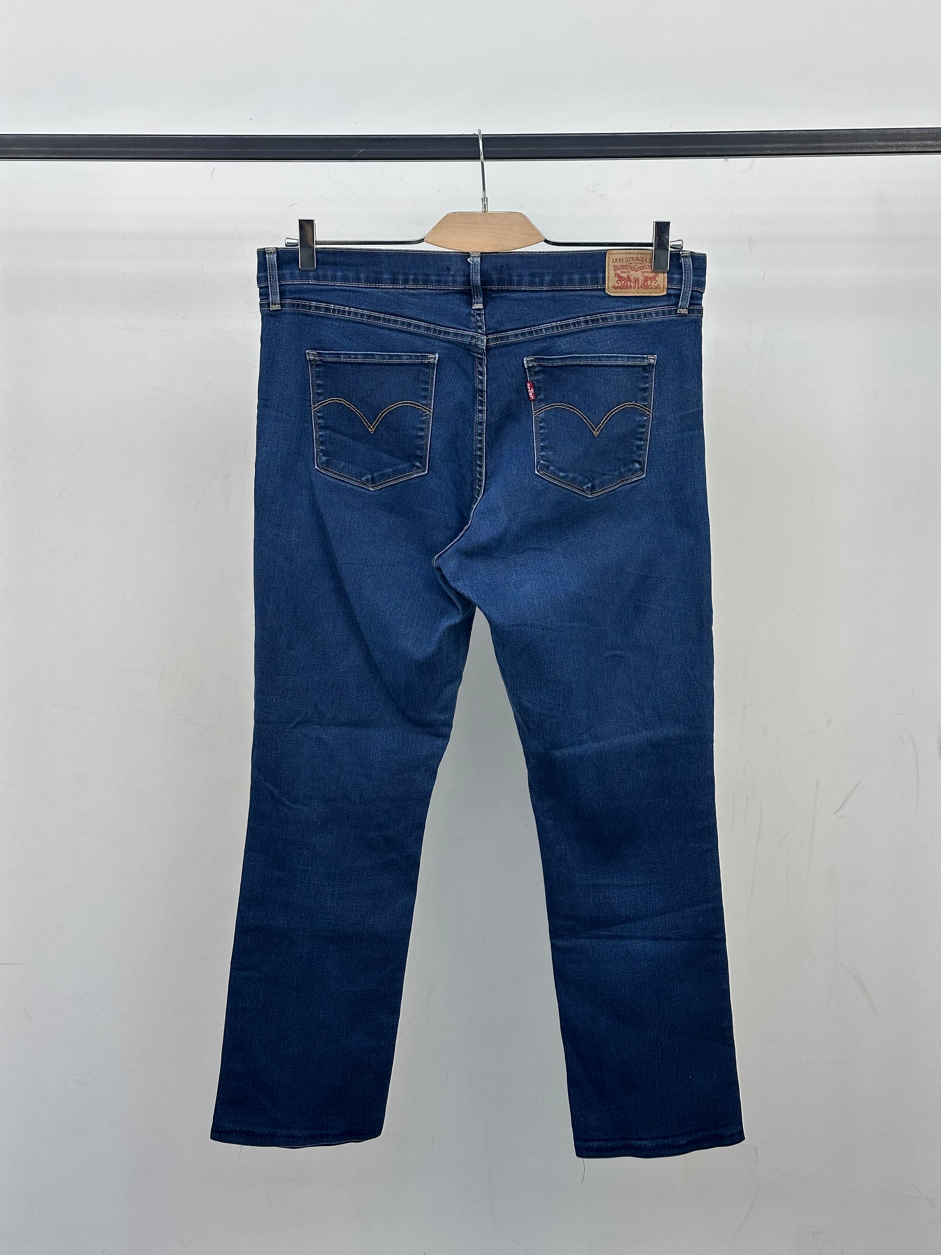 LEVI'S 314 SHAPING STRAIGHT DROIT MOULANT FIT TAGLIA: 47 ITA = W33