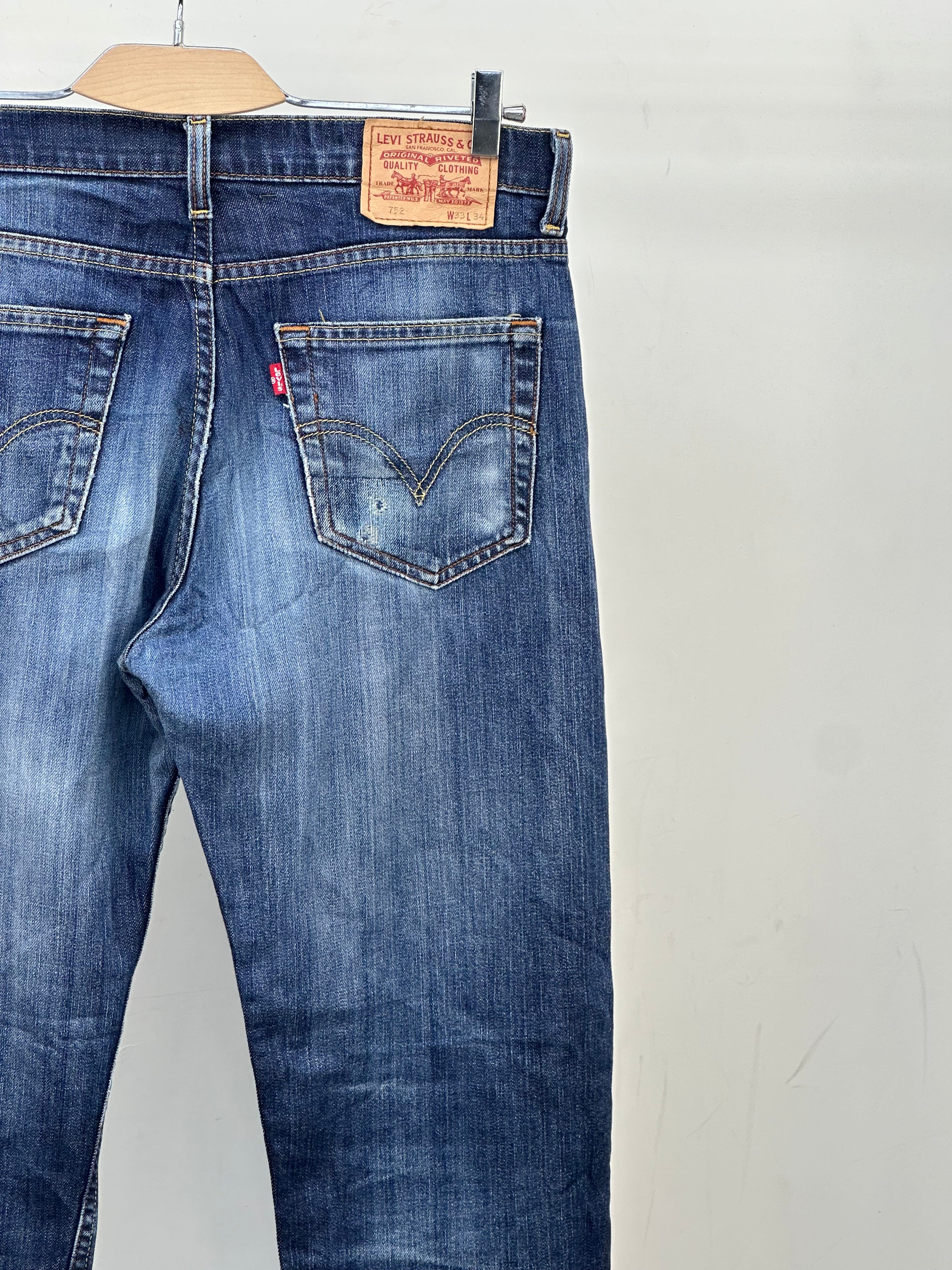 LEVI'S 752 STANDARD FIT TAGLIA: 47 ITA = W33 L34