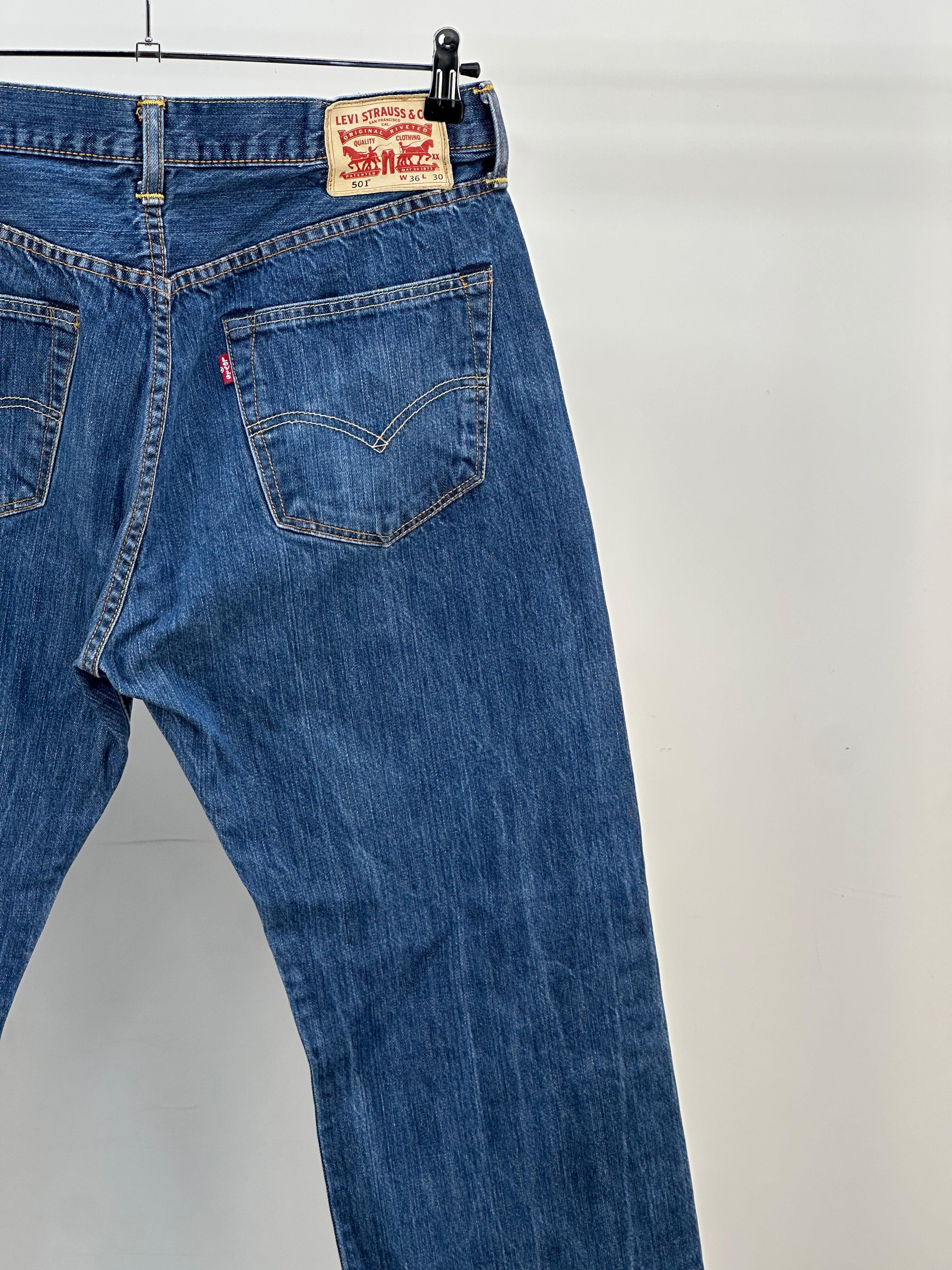 LEVI'S 501 TAGLIA : 50 ITA = W36 L30