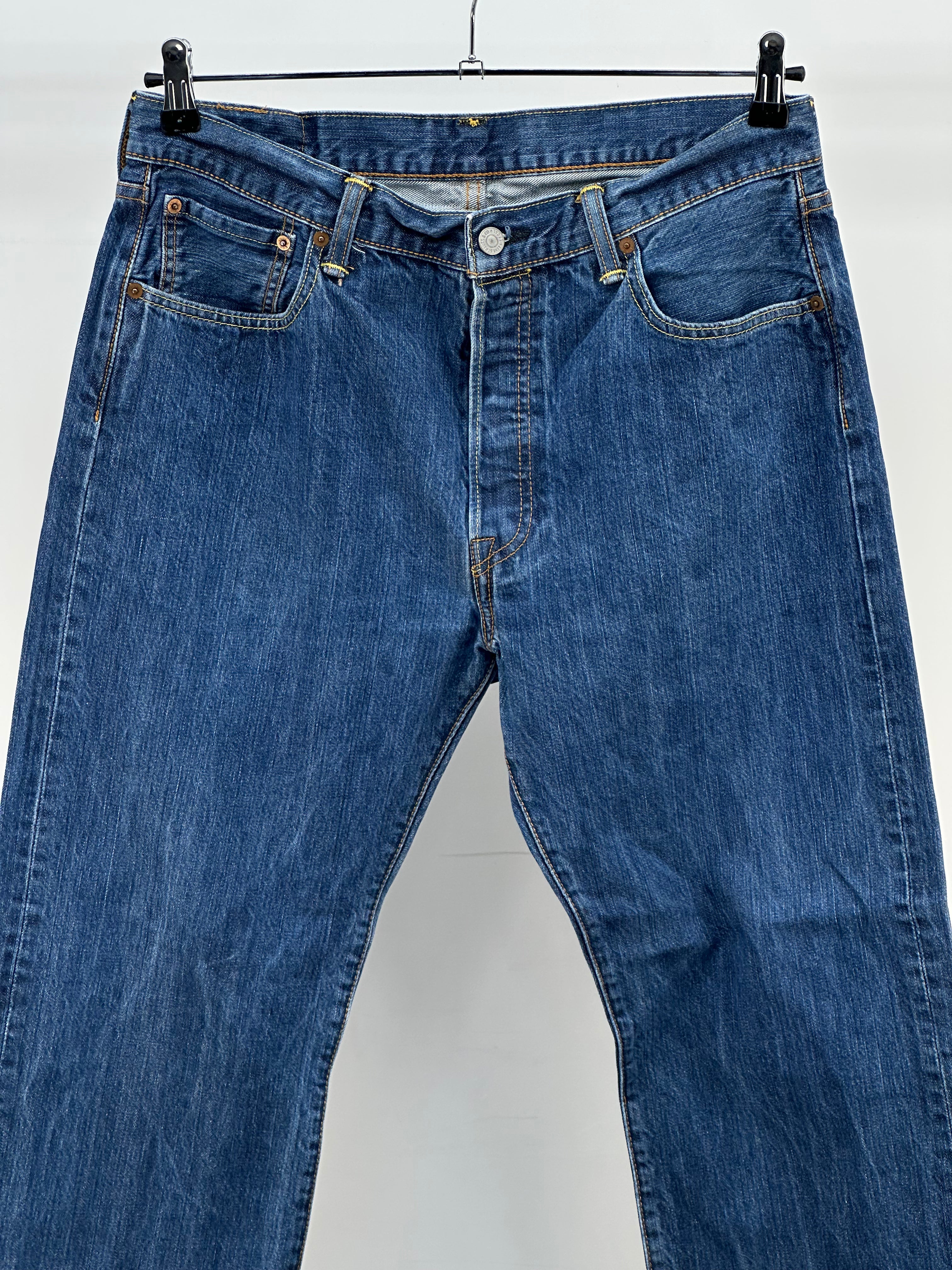 LEVI'S 501 TAGLIA : 50 ITA = W36 L30