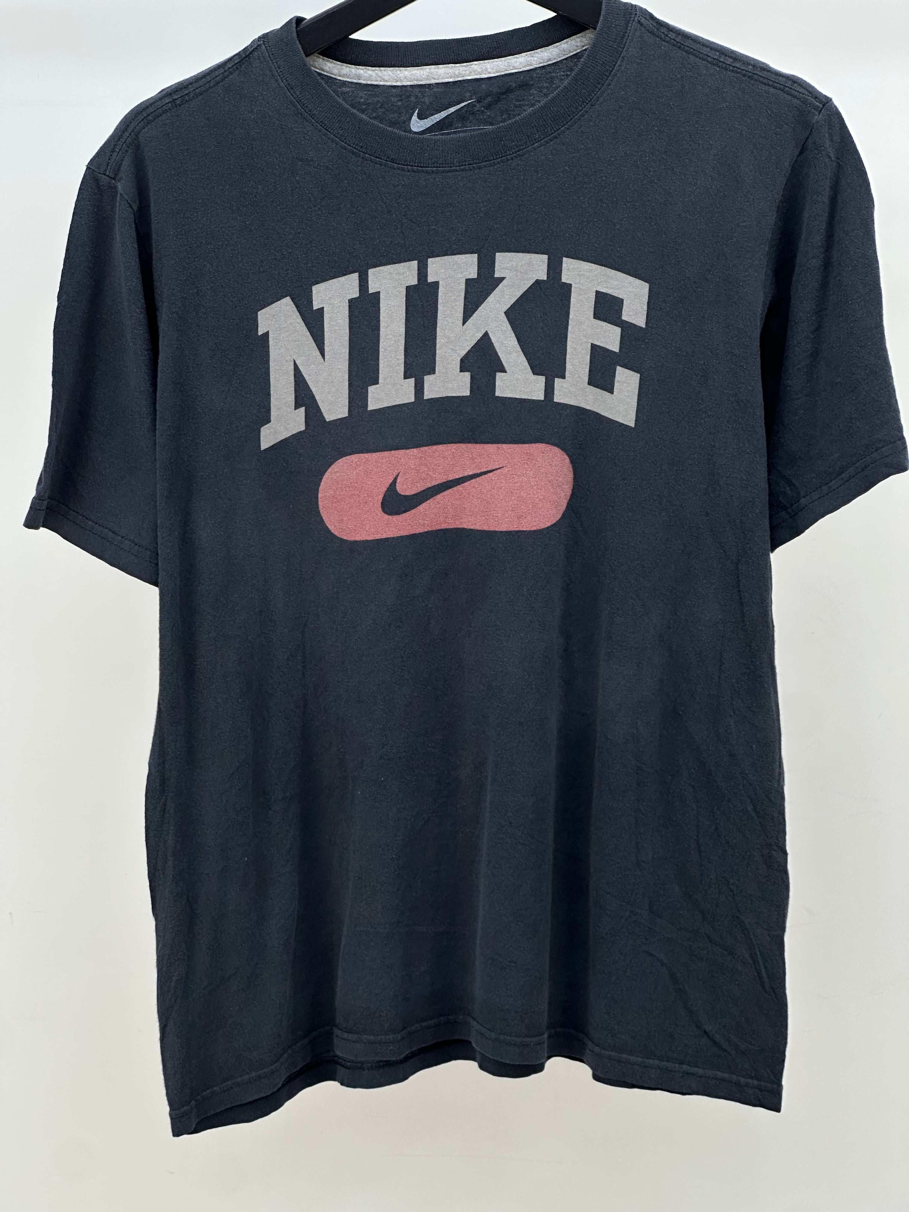 T-SHIRT NIKE TAGLIA : S