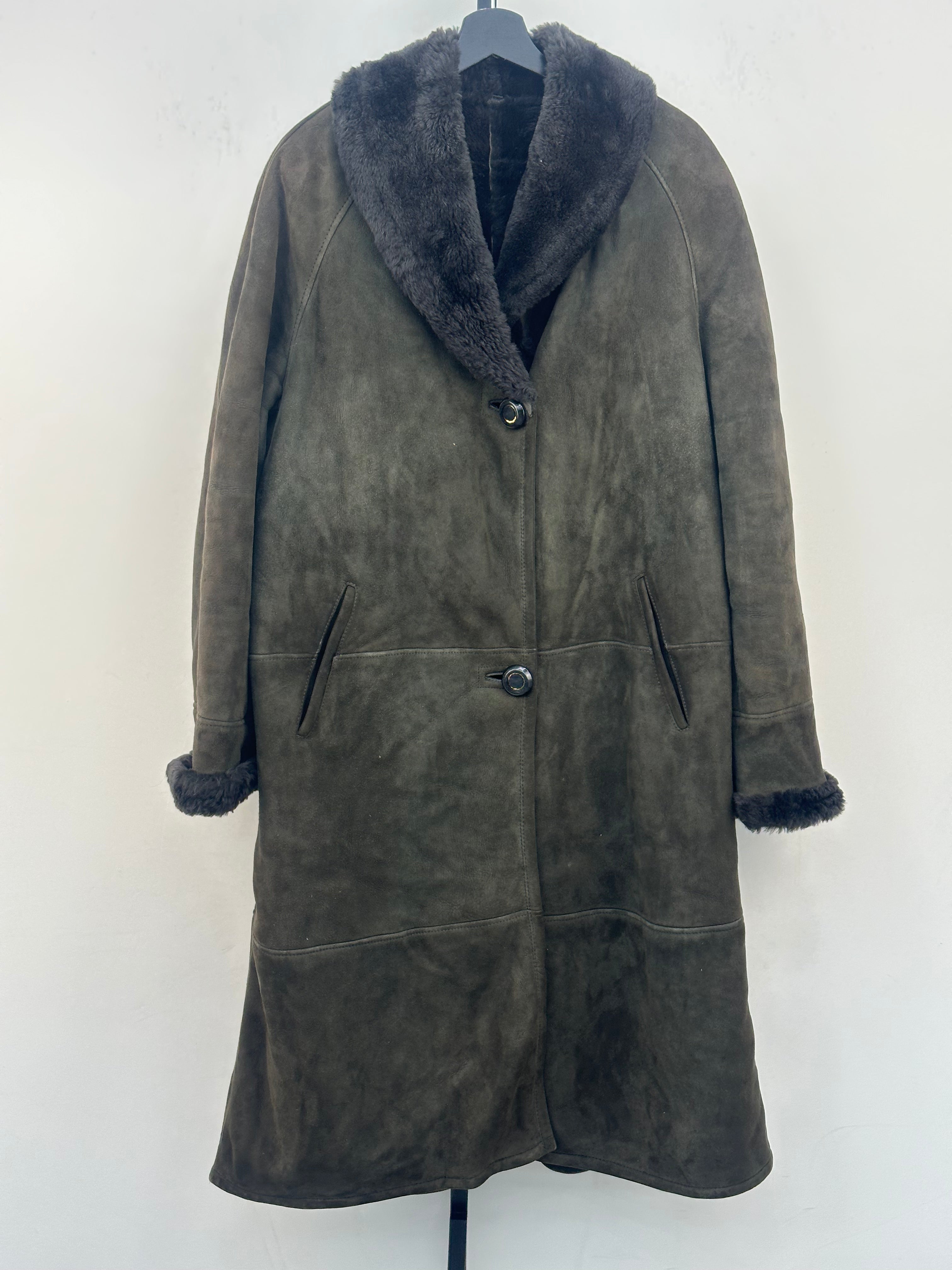 MONTONE SHEARLING ORIGINAL TAGLIA: 48