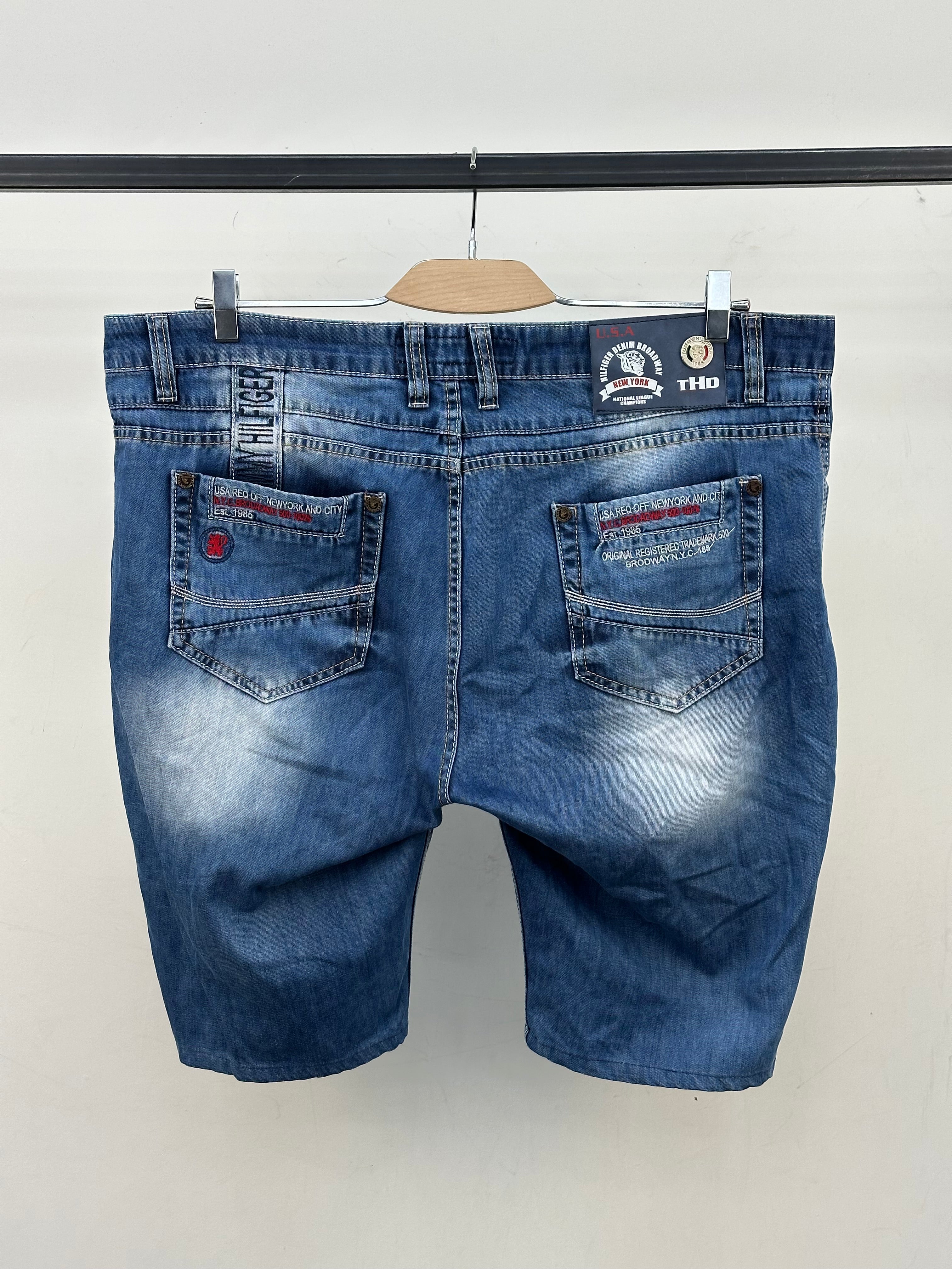 TOMMY HILFIGER SHORT VINTAGE TAGLIA: 54 ITA = W40
