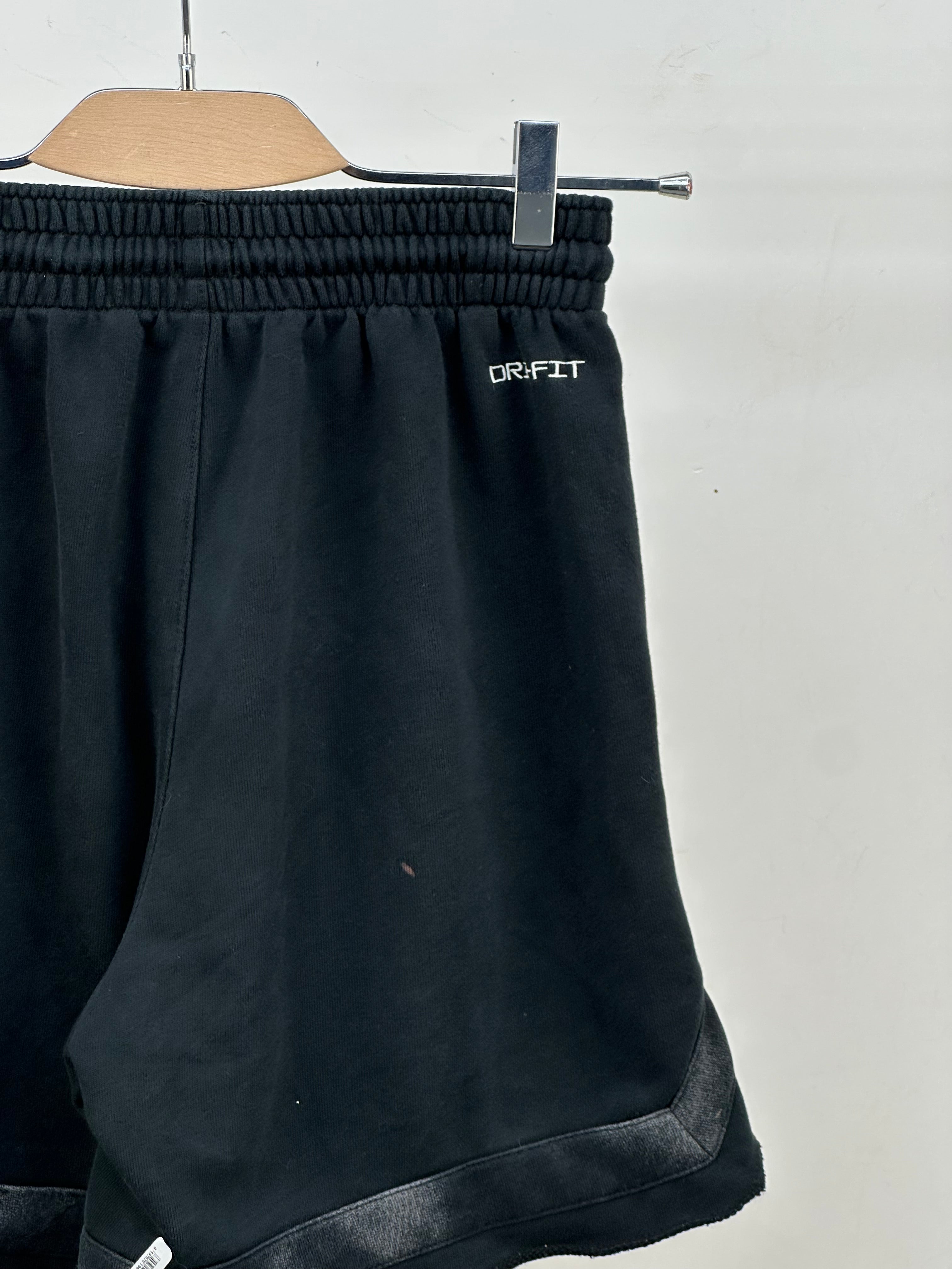 NIKE SHORT TAGLIA: S