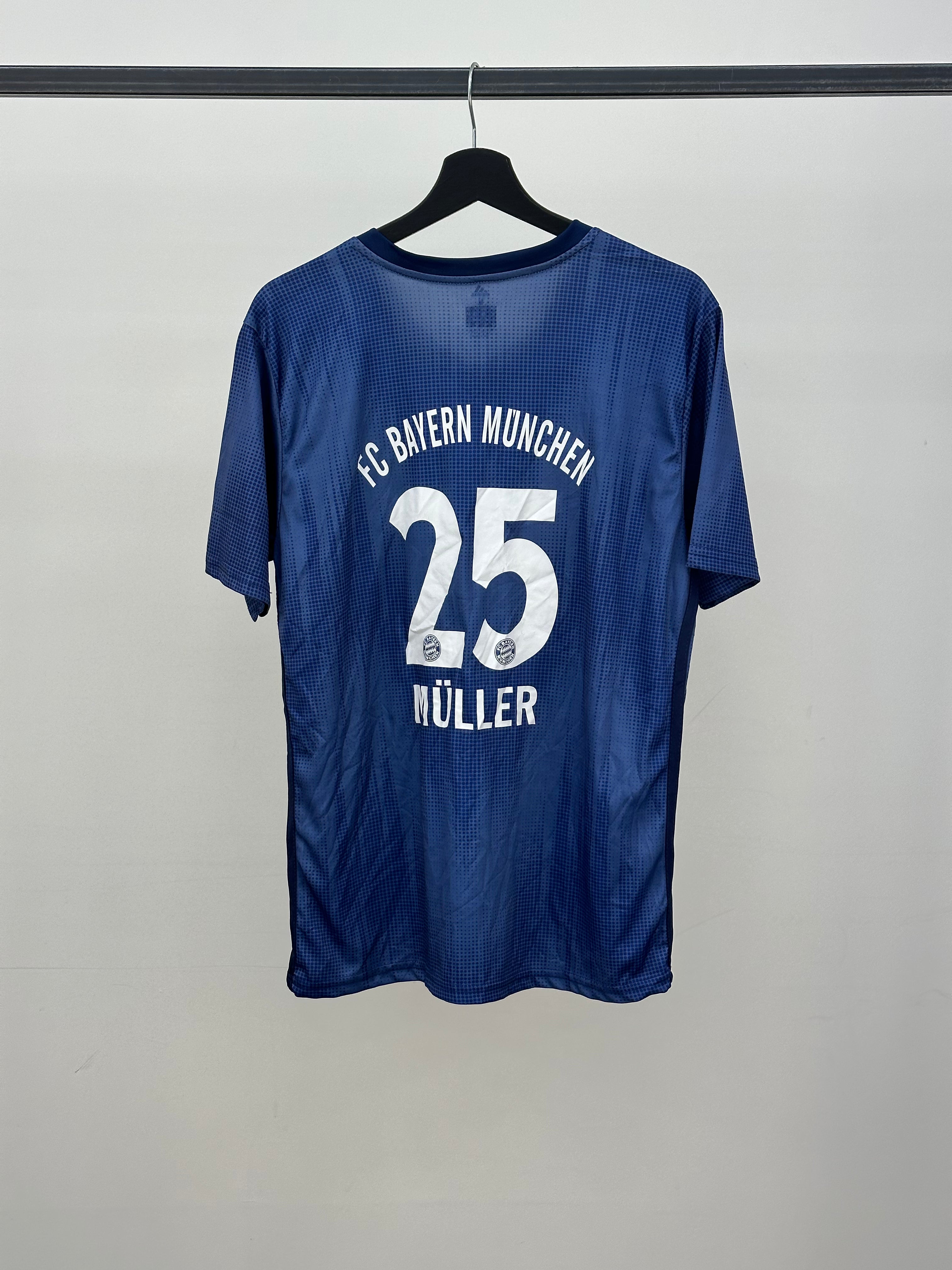 T-SHIRT BAYERN MUNCHEN 25 MULLER TAGLIA: M