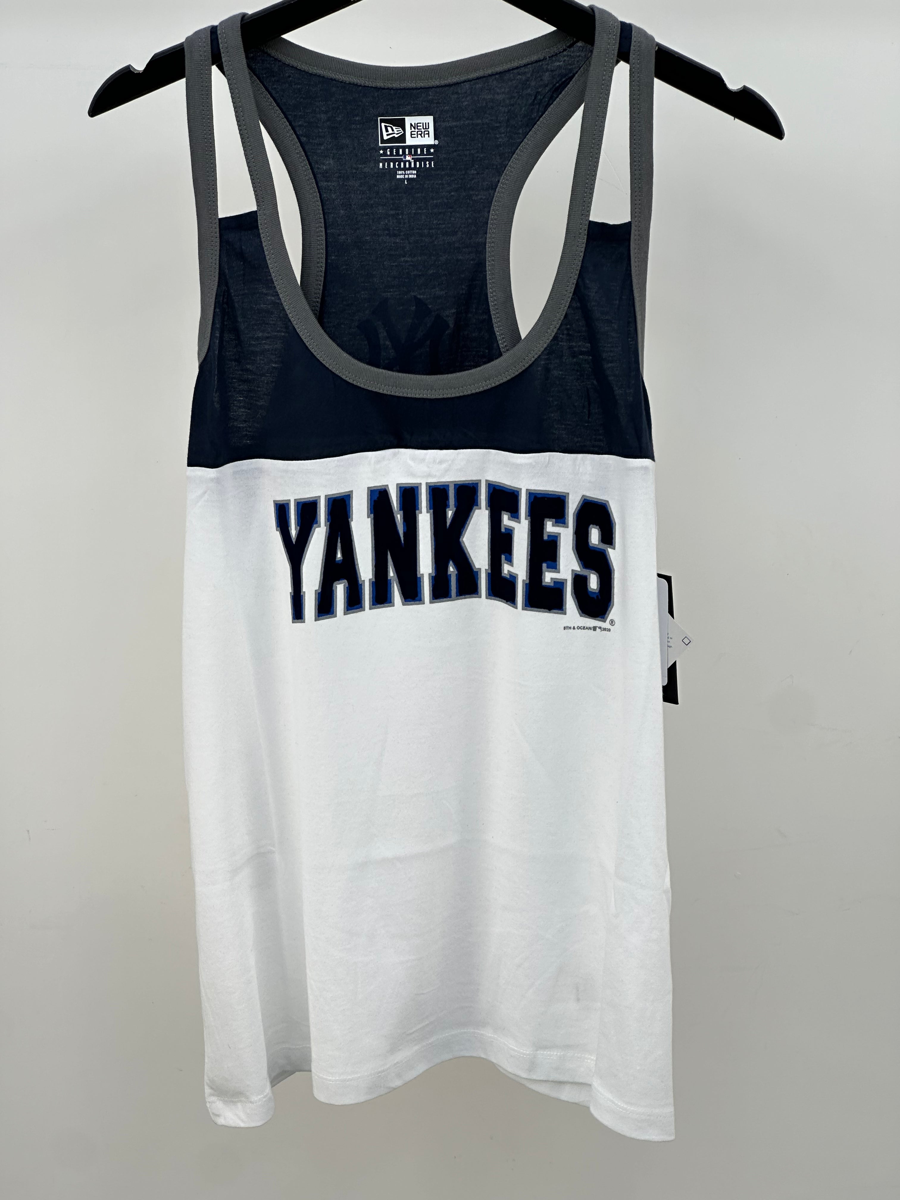 NEW ERA T-SHIRT TAGLIA : L DONNA ( LIMITED COLLECTION )