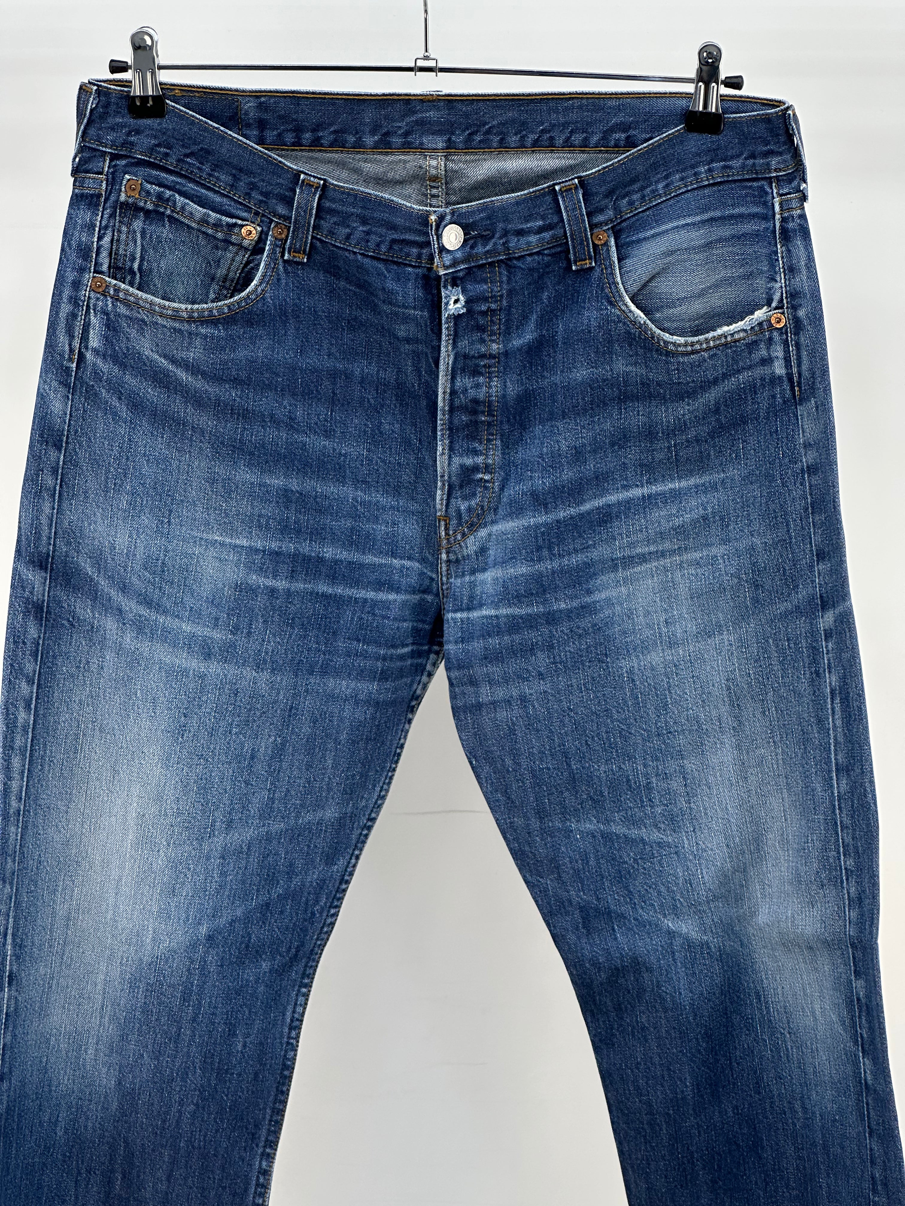 LEVI'S 501 TAGLIA : 50 ITA = W36 L32