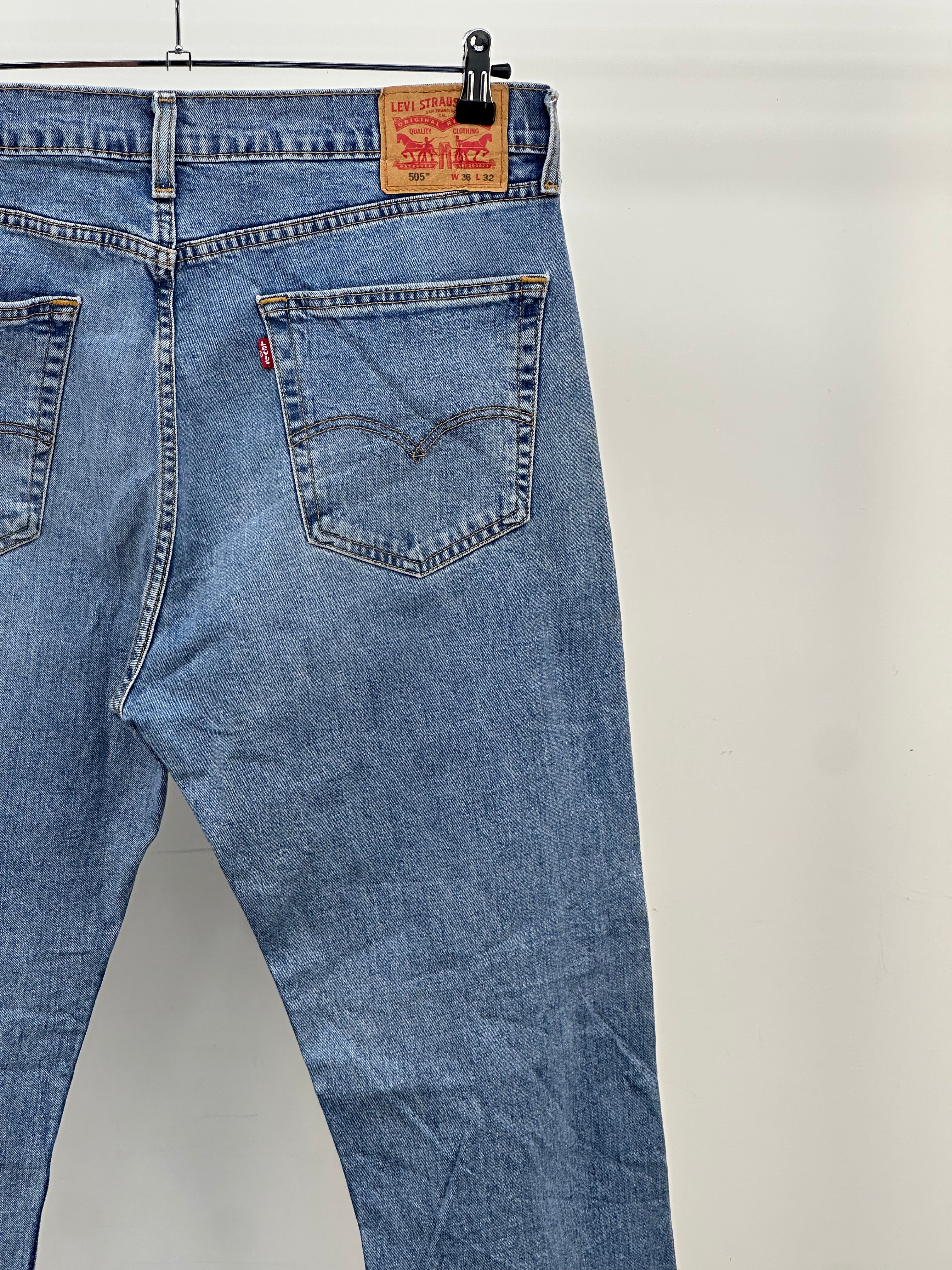 LEVI'S 501 TAGLIA : 50 ITA = W36 L32