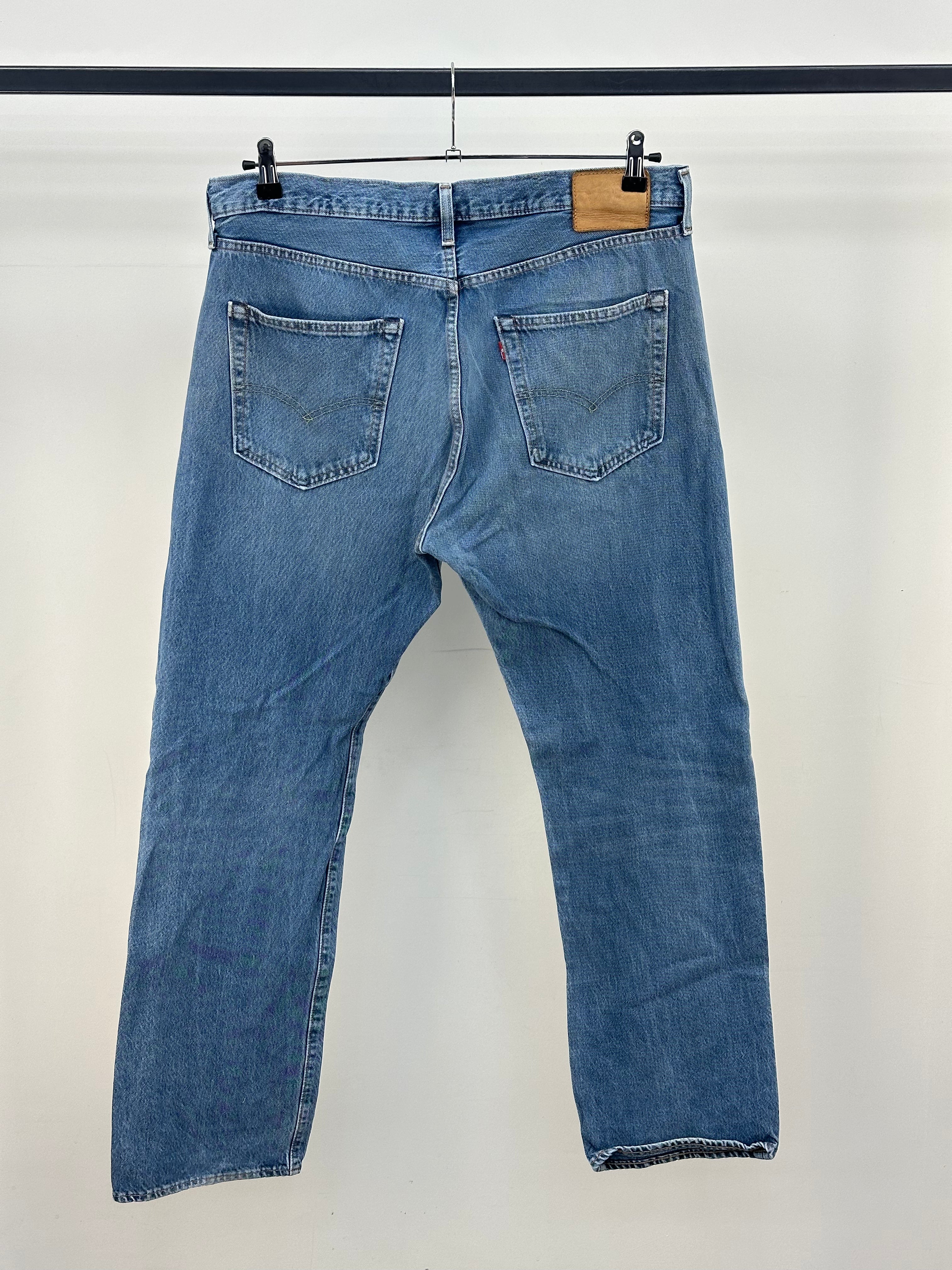 LEVI'S 501 TAGLIA : 50 ITA = W36 L32