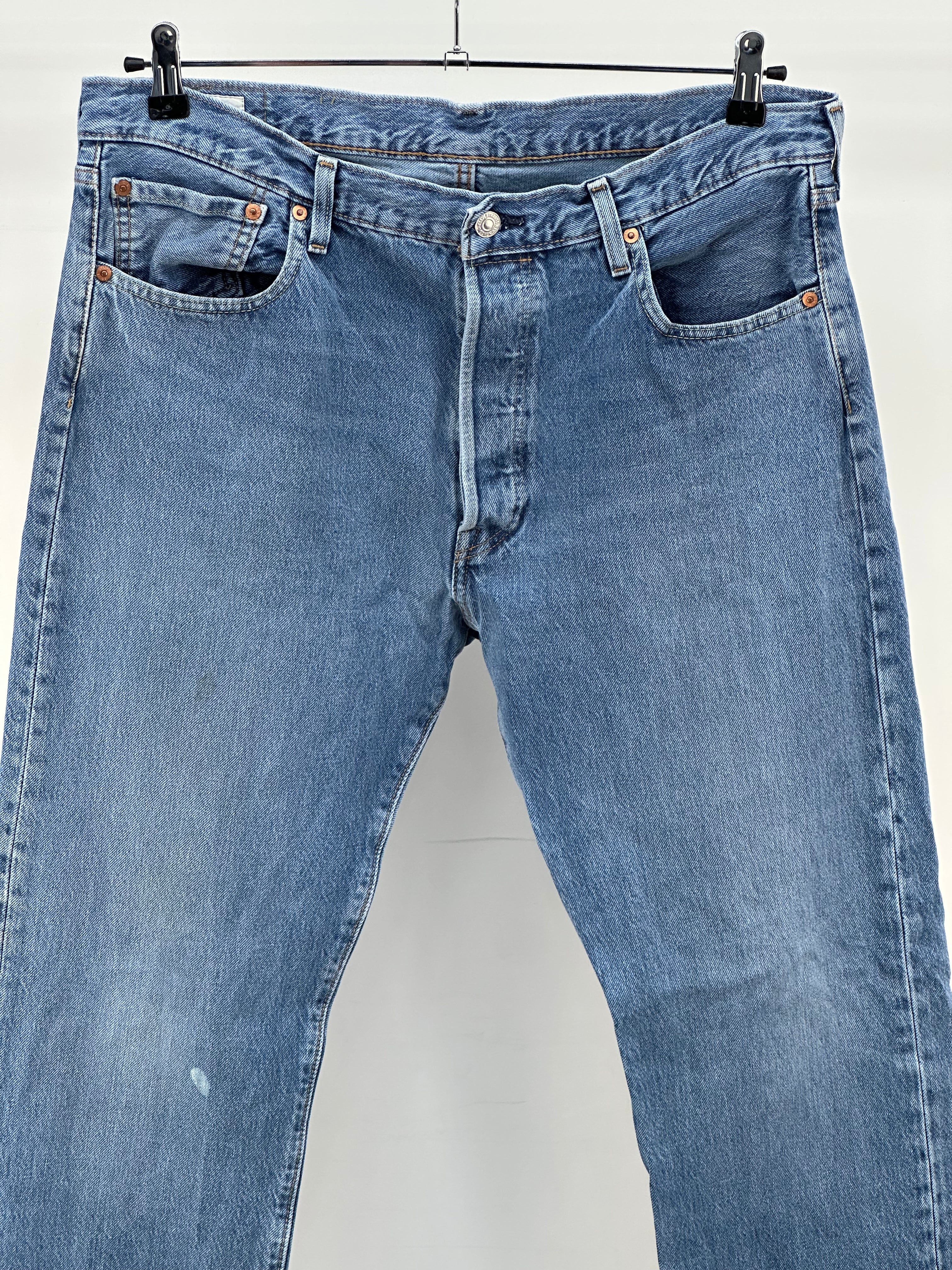 LEVI'S 501 TAGLIA : 50 ITA = W36 L32