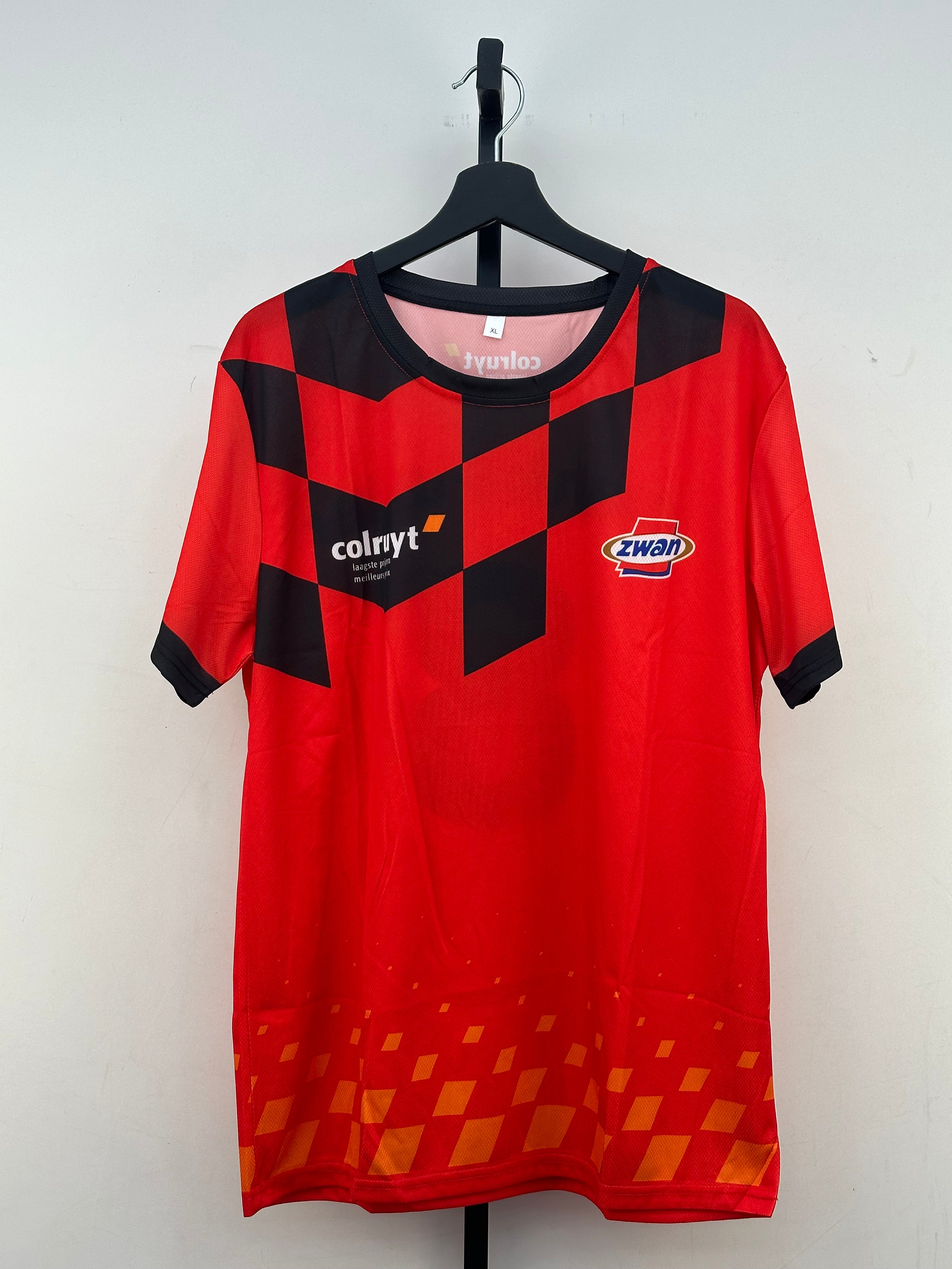 T-SHIRT AMERICAN COLRUYT ZWAN: XL