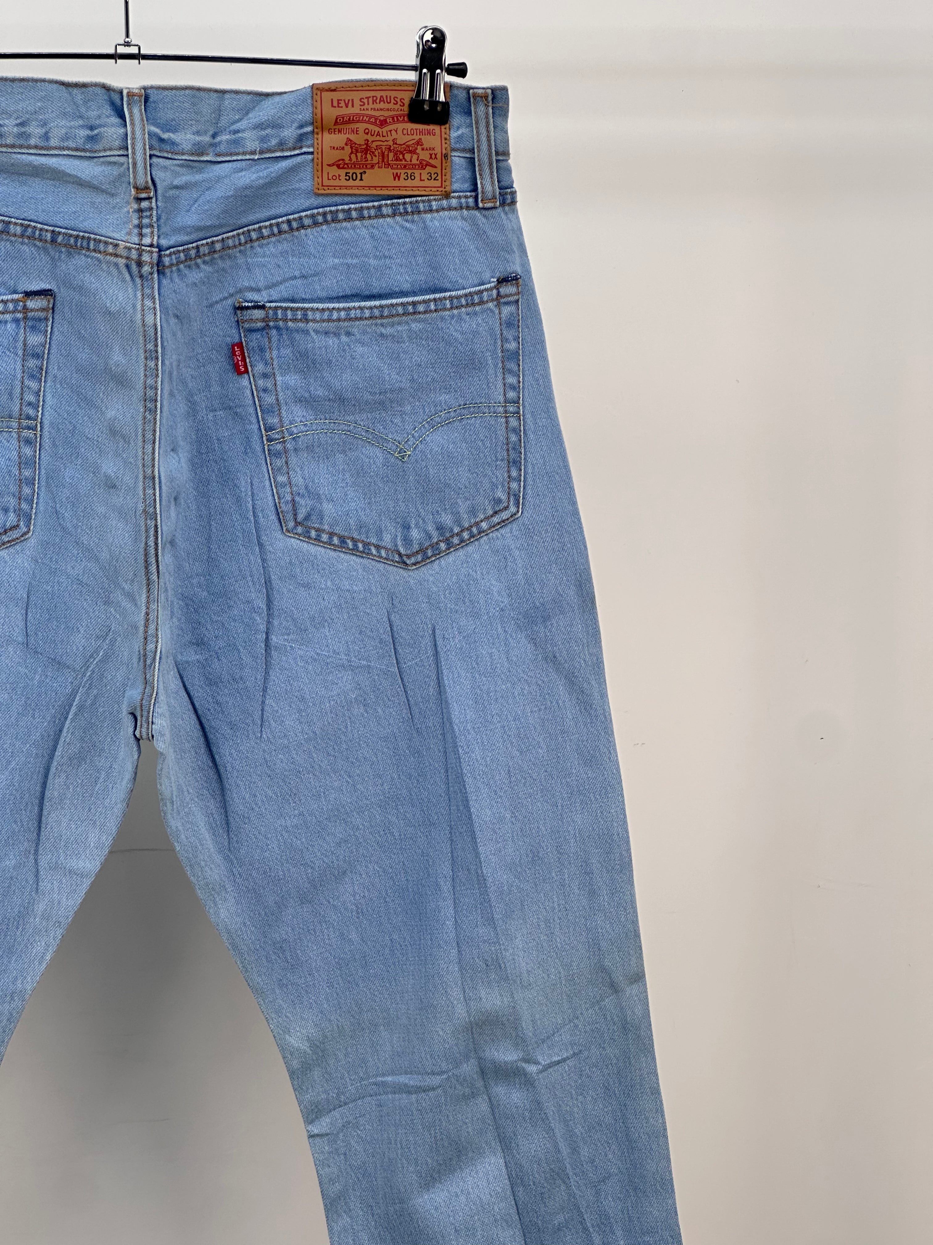 LEVI'S 501 TAGLIA : 50 ITA = W36 L32