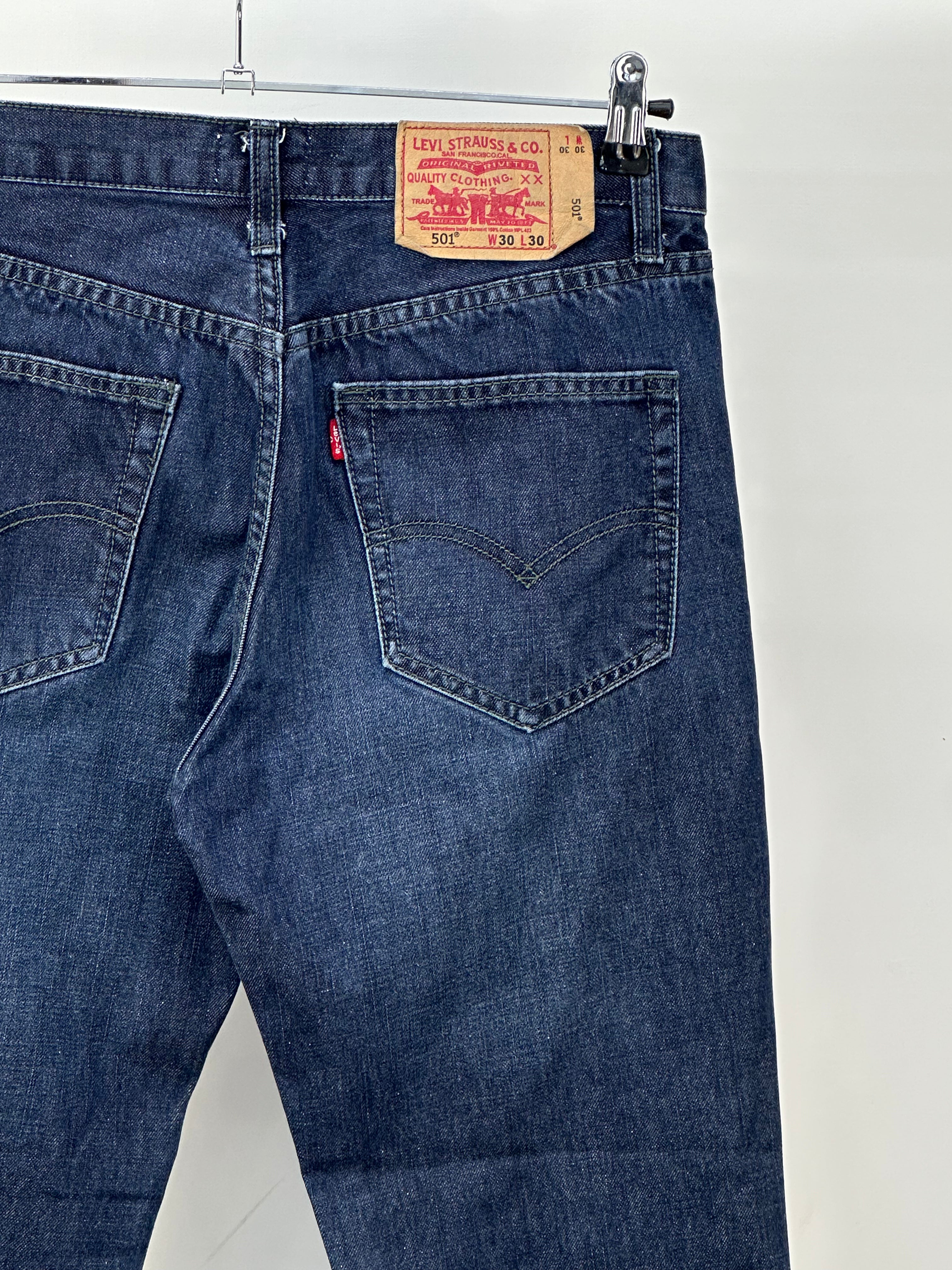 LEVI'S 501 TAGLIA: 44 ITA = W30 L30