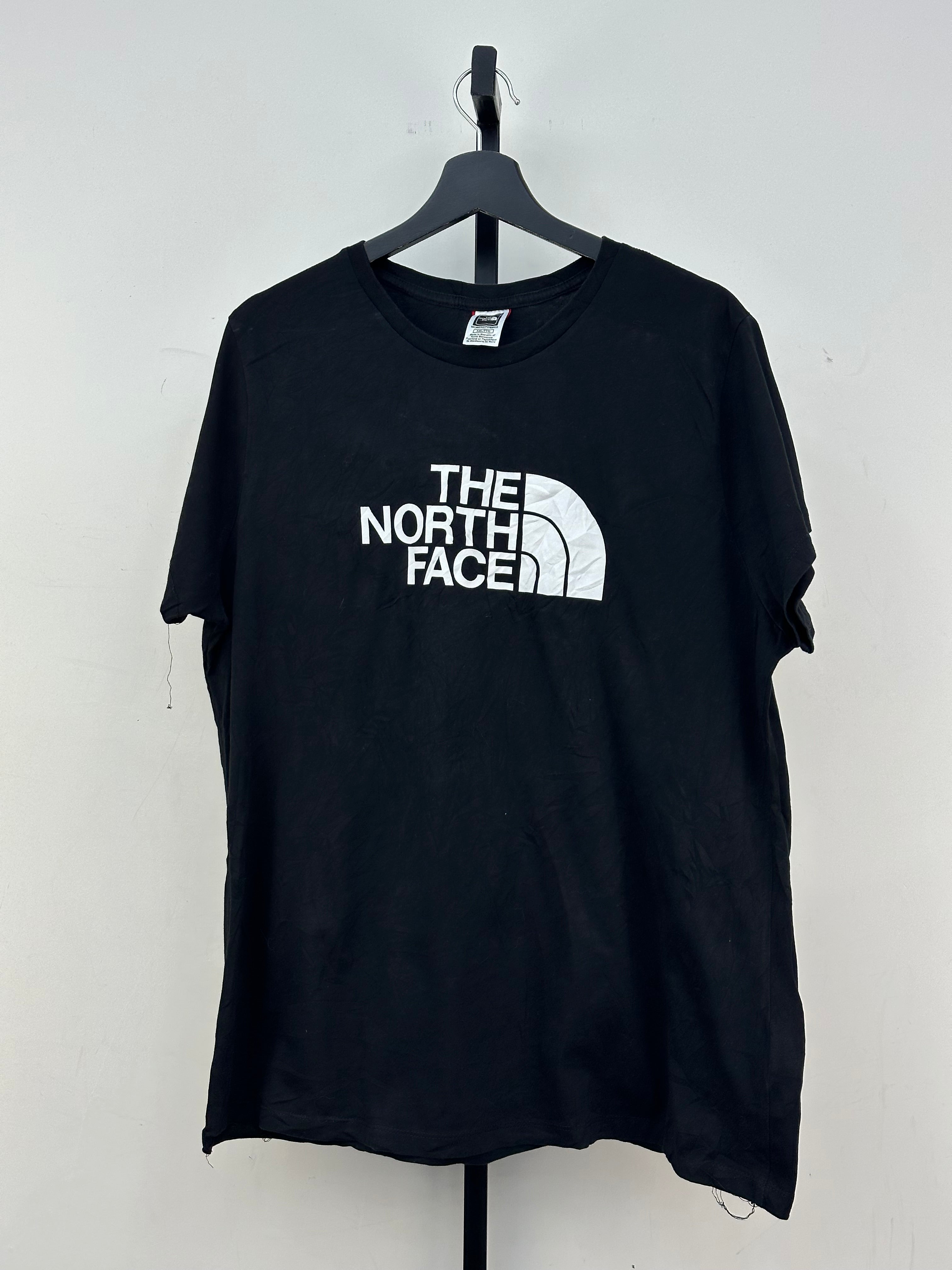 THE NORTH FACE T-SHIRT