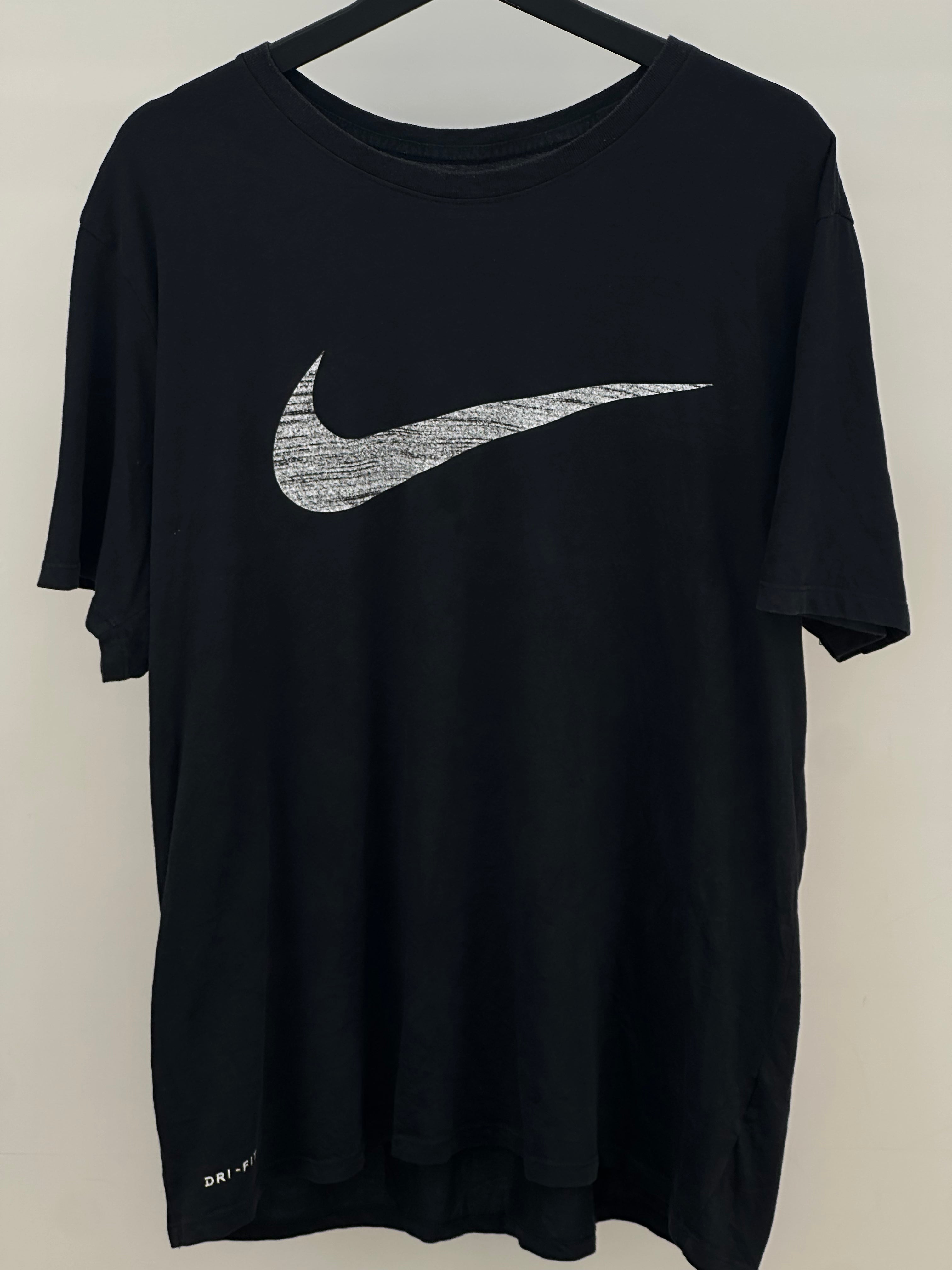 T-SHIRT NIKE TAGLIA : XL