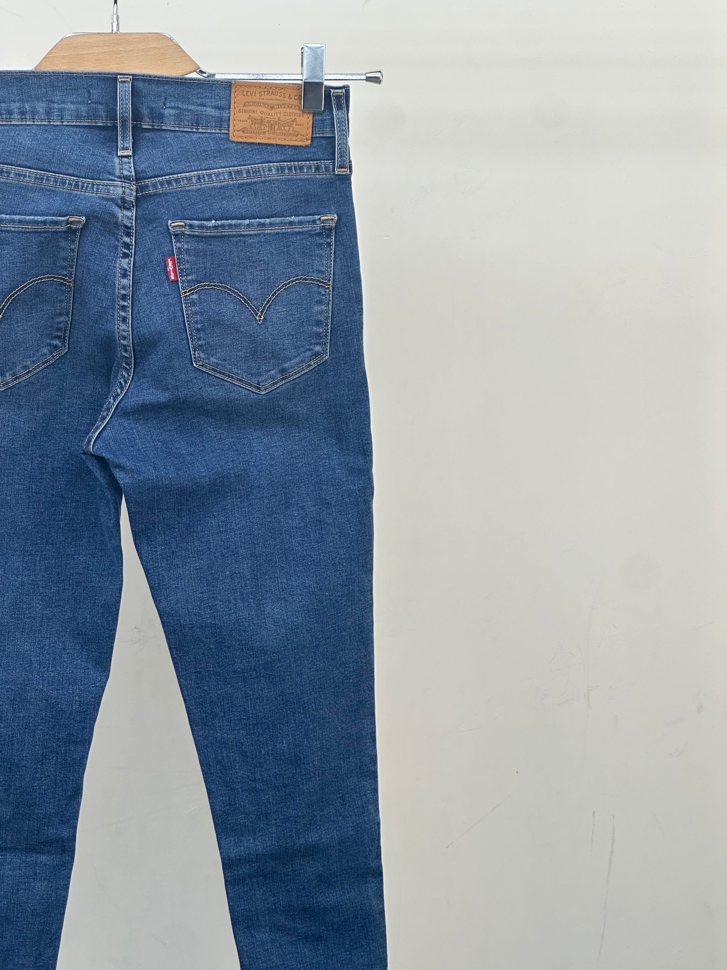 LEVI'S 720 HIGH RISE SUPER SKINNY ANKLE TAGLIA: 39 ITA = W25