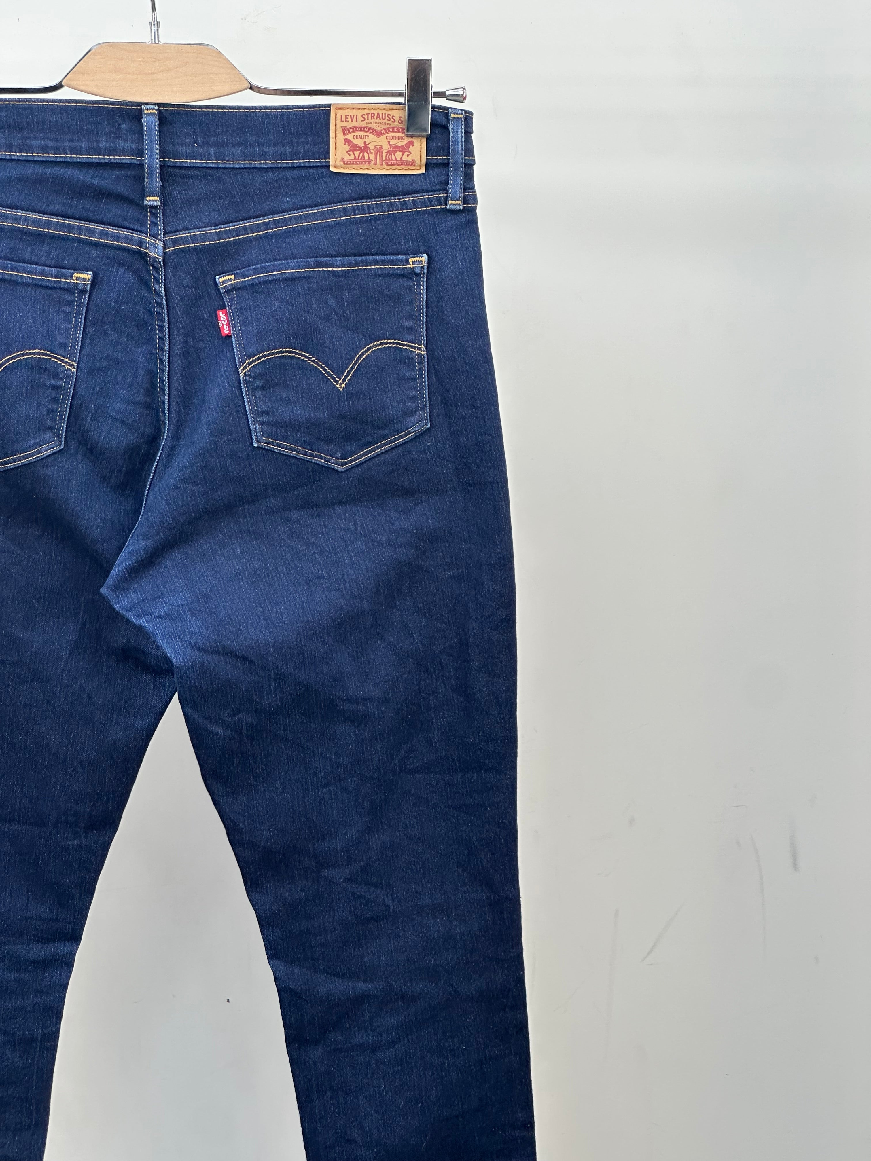 LEVI'S 311 SHAPING SKINNY TAGLIA: 45 ITA = W31