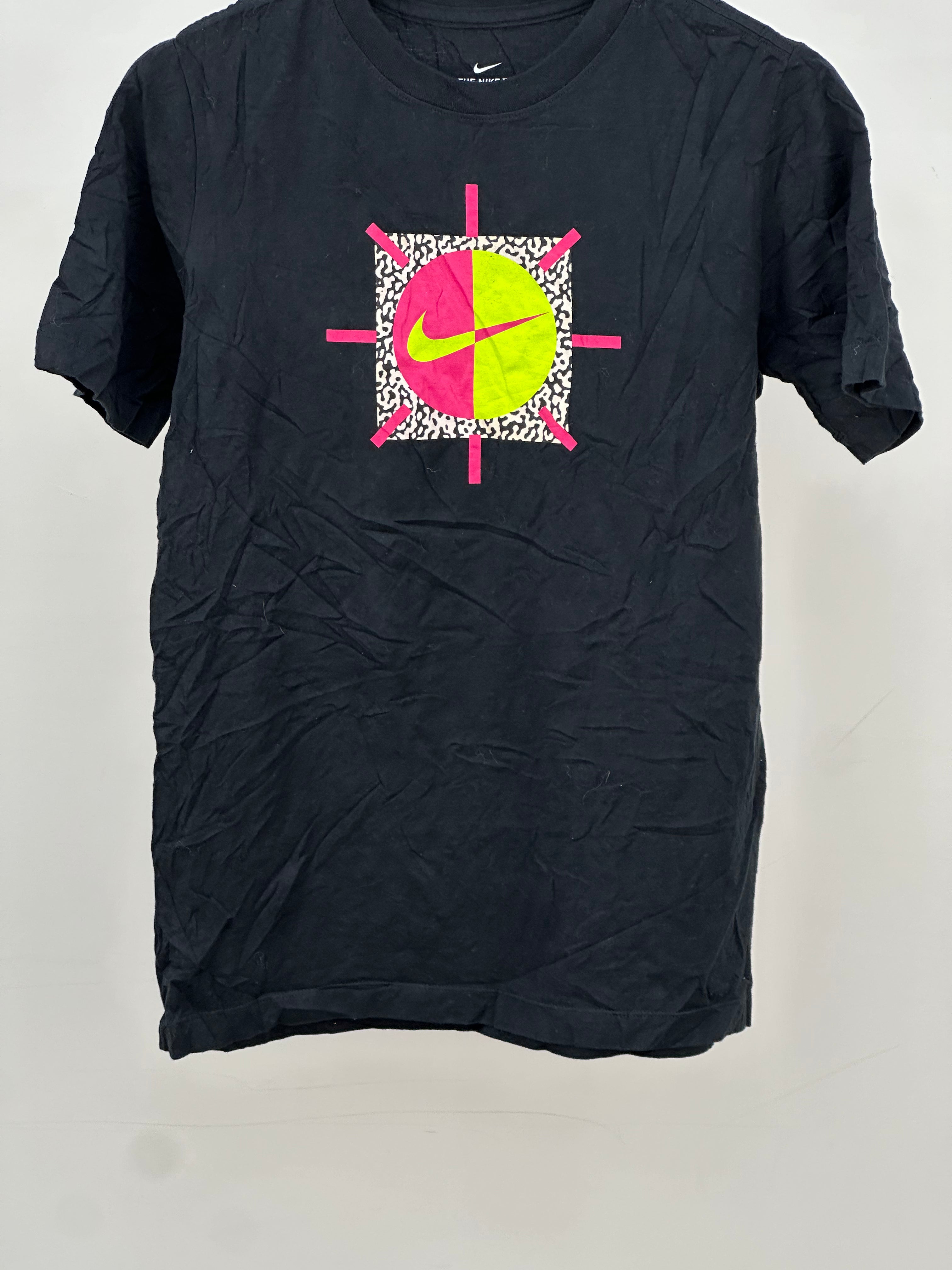 T-SHIRT NIKE TAGLIA: 16 ANNI