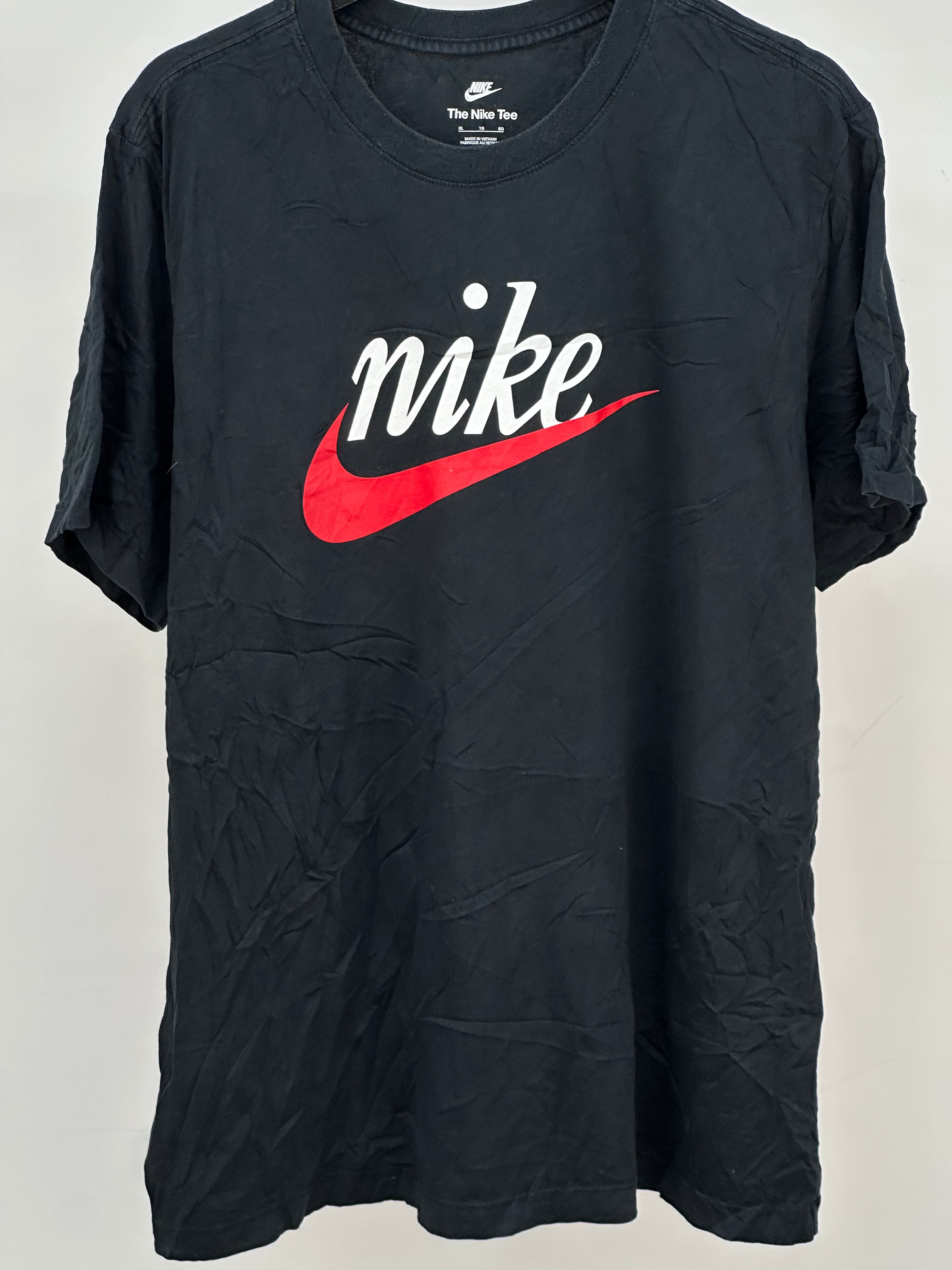 T-SHIRT NIKE TAGLIA: XL
