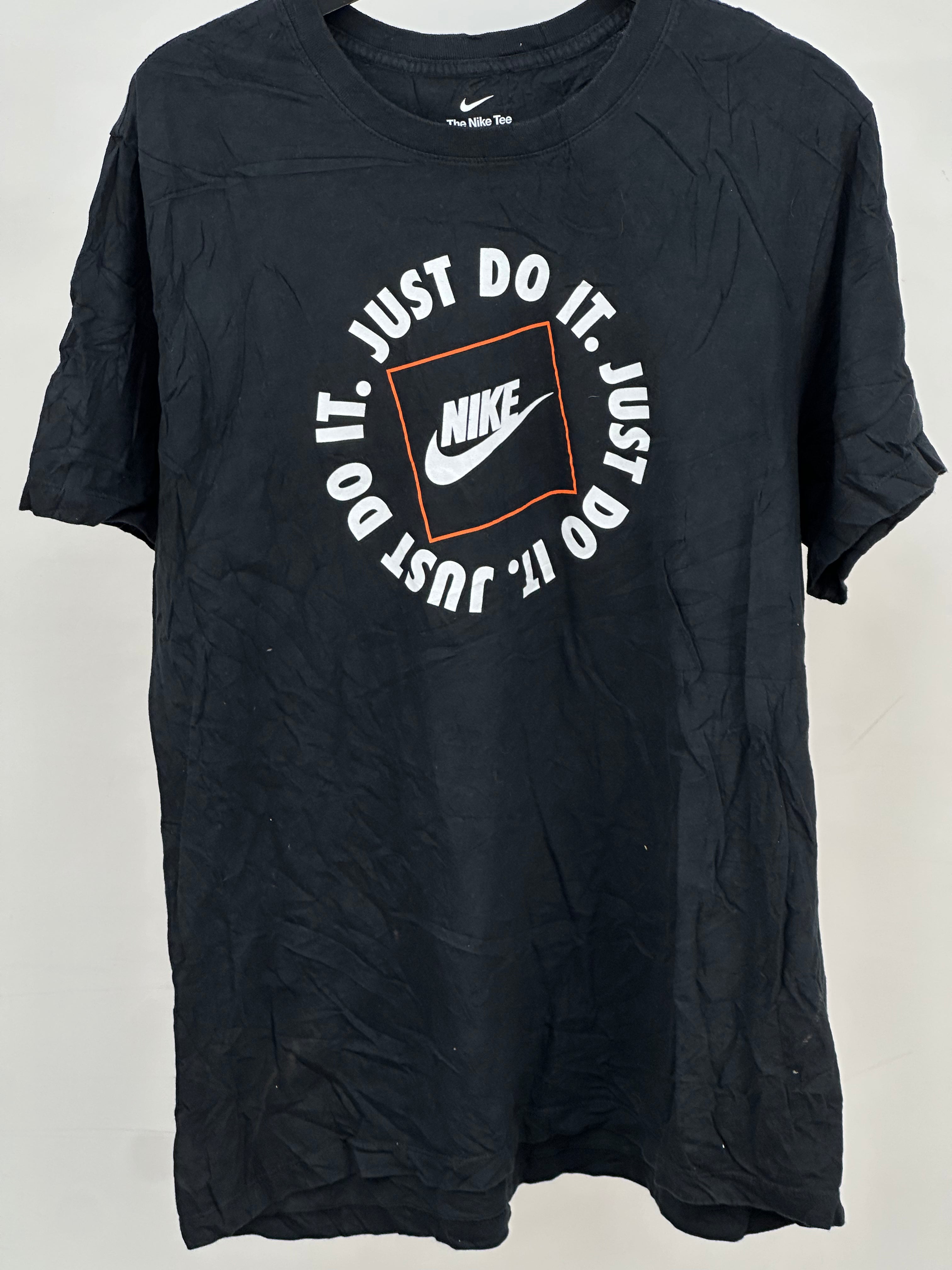 T-SHIRT NIKE TAGLIA: XL