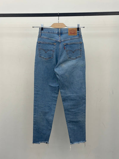 LEVI'S MOM JEAN FIT TAGLIA: 39 ITA = W25