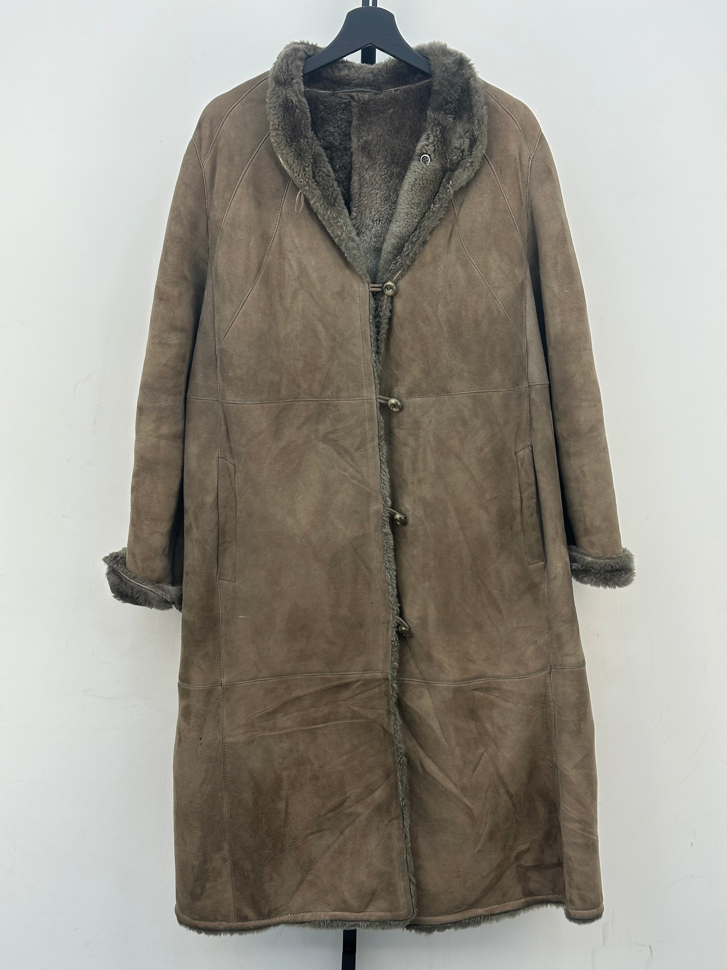 SHEARLING SHEEPSKIN