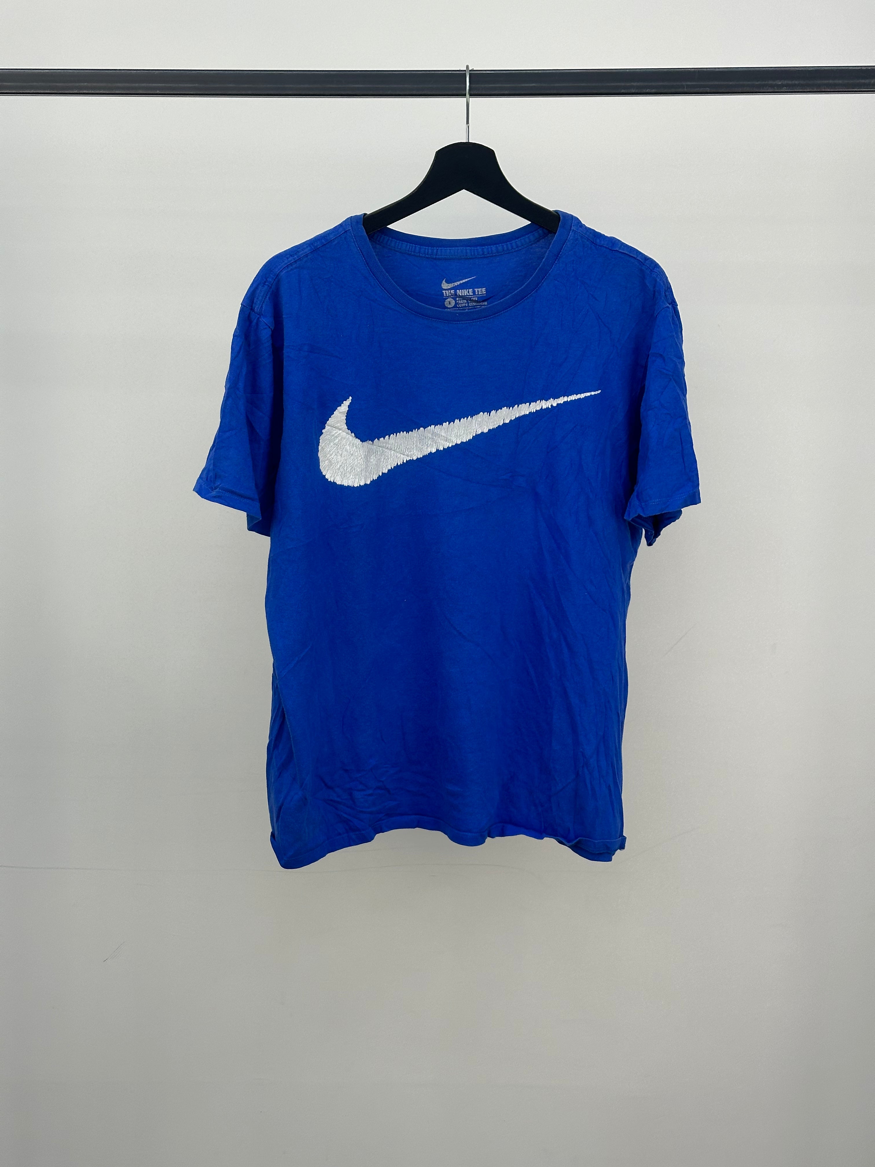 T-SHIRT NIKE TAGLIA: L