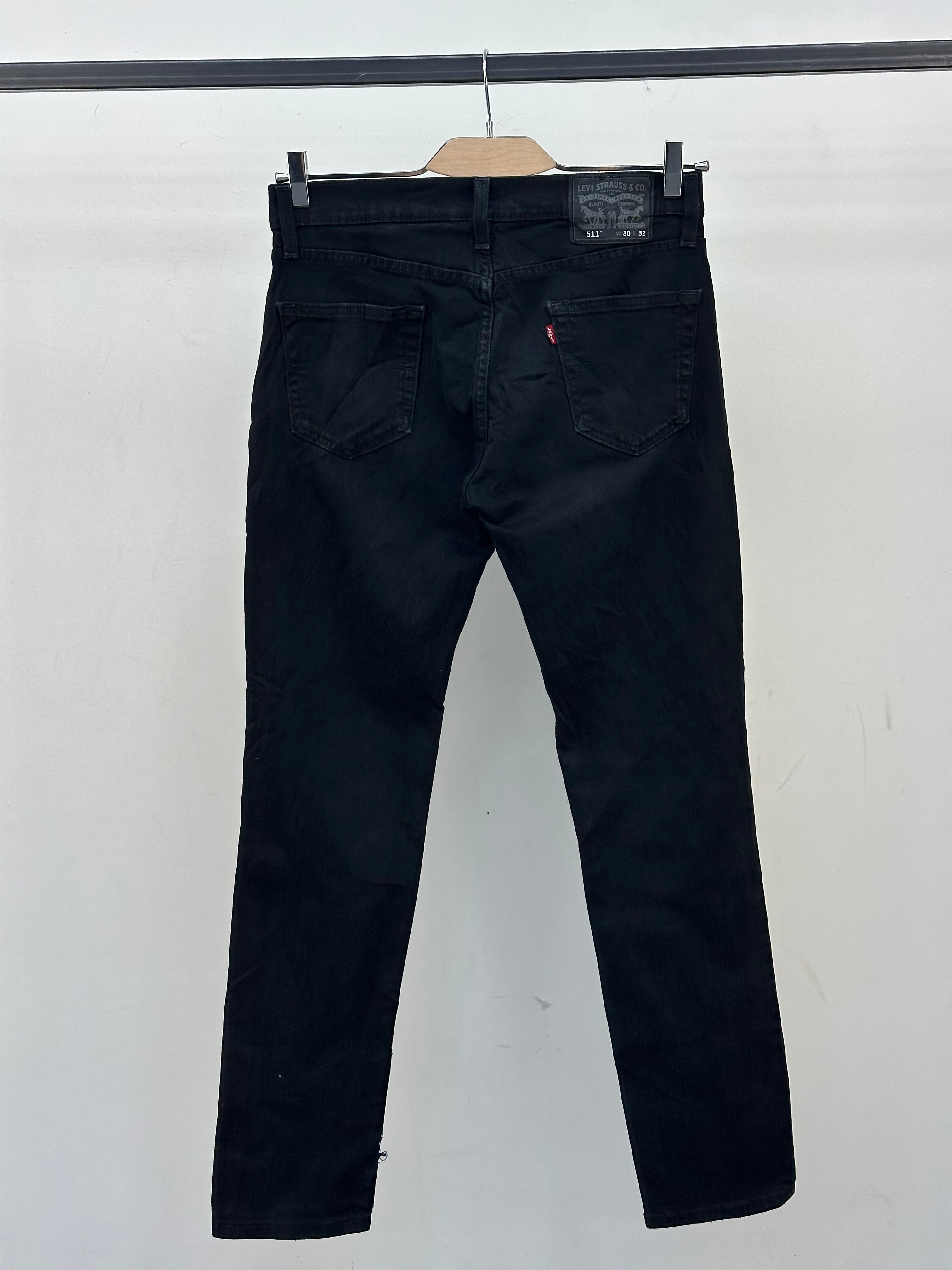 LEVI'S 511 SLIM FIT TAGLIA: 44 ITA = W30 L32
