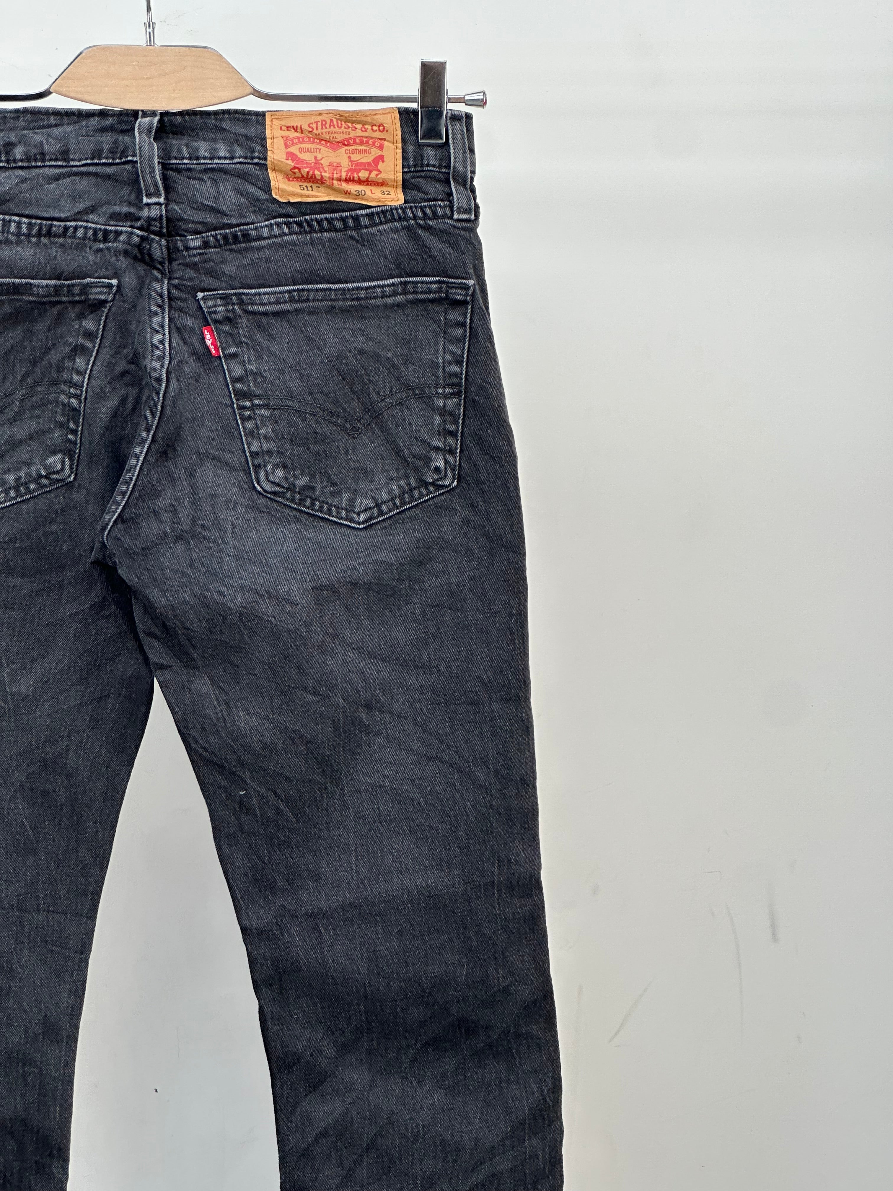 LEVI'S 511 SLIM FIT TAGLIA: 44 ITA = W30 L32