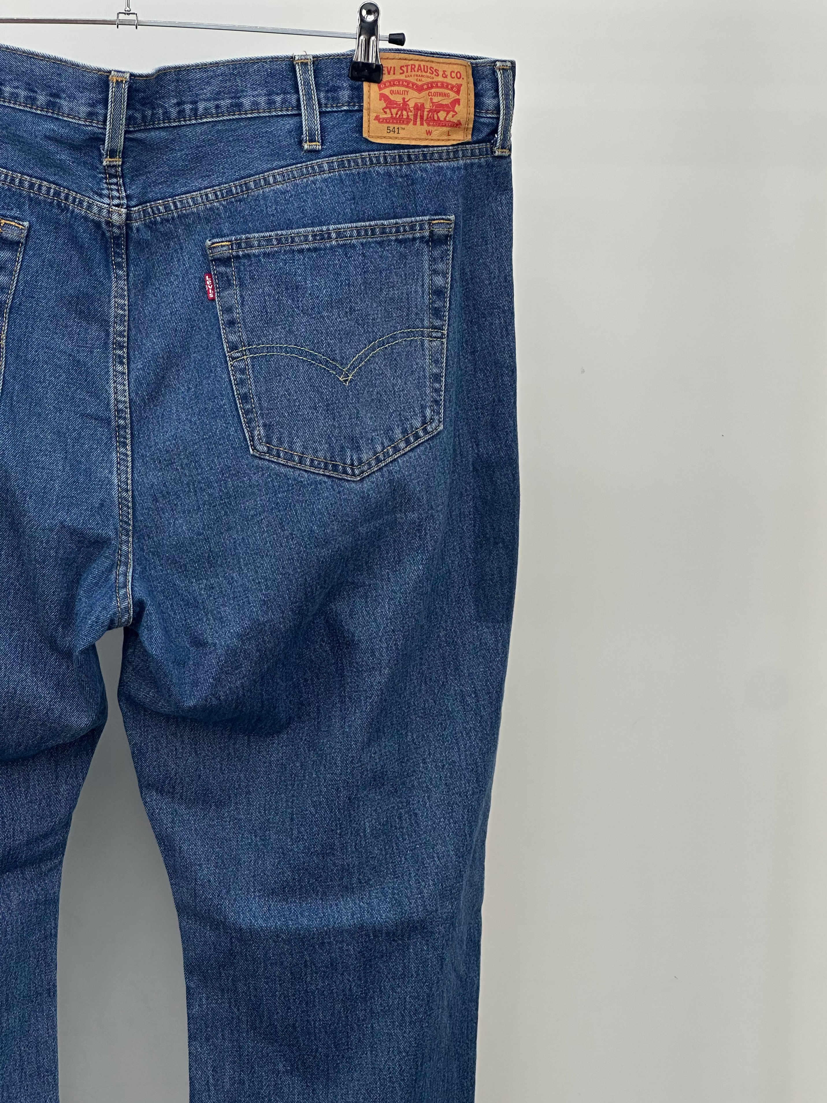 LEVI'S 541 TAGLIA ITA: 60 = W46 L34