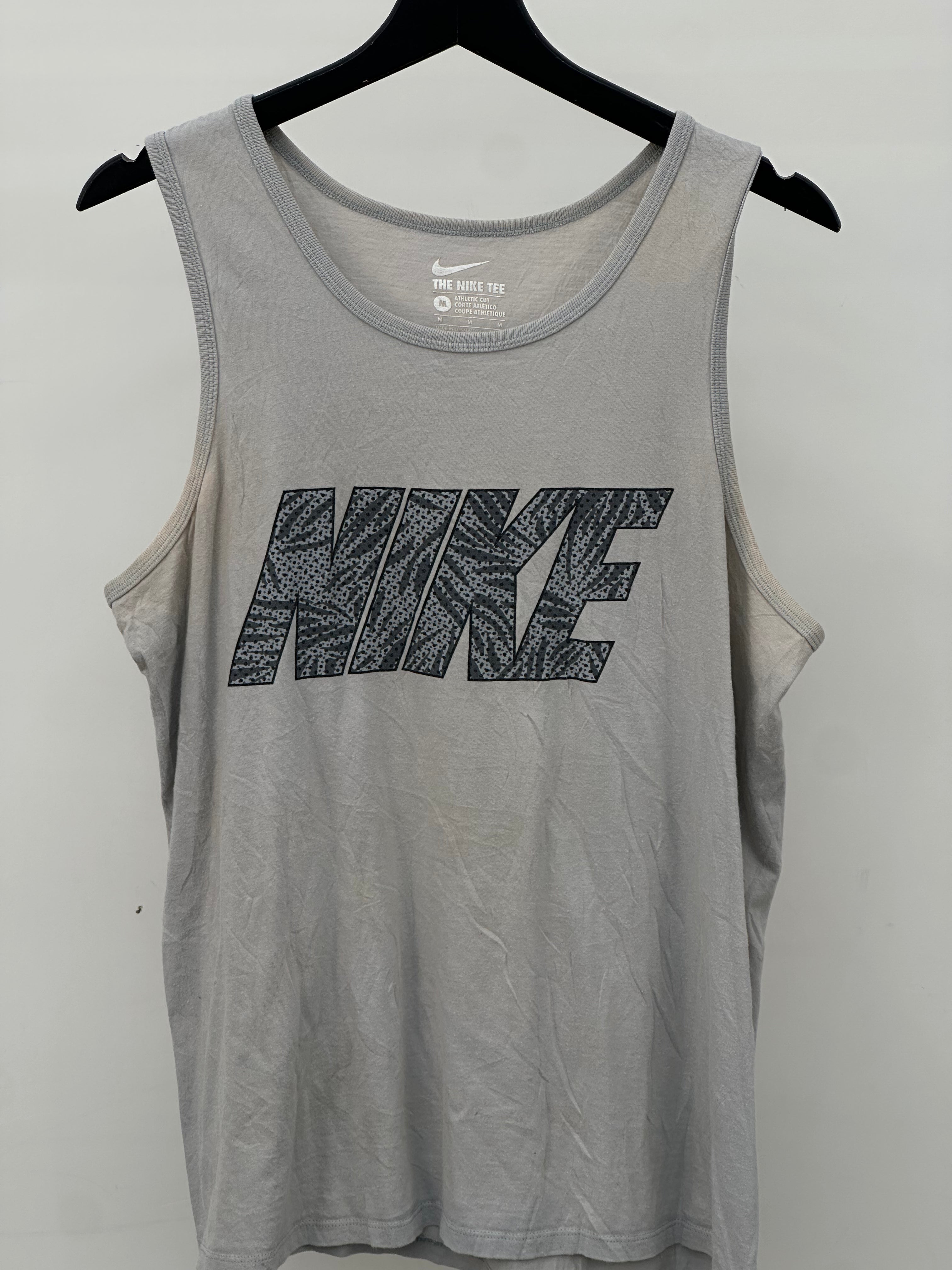 T-SHIRT NIKE TAGLIA : M