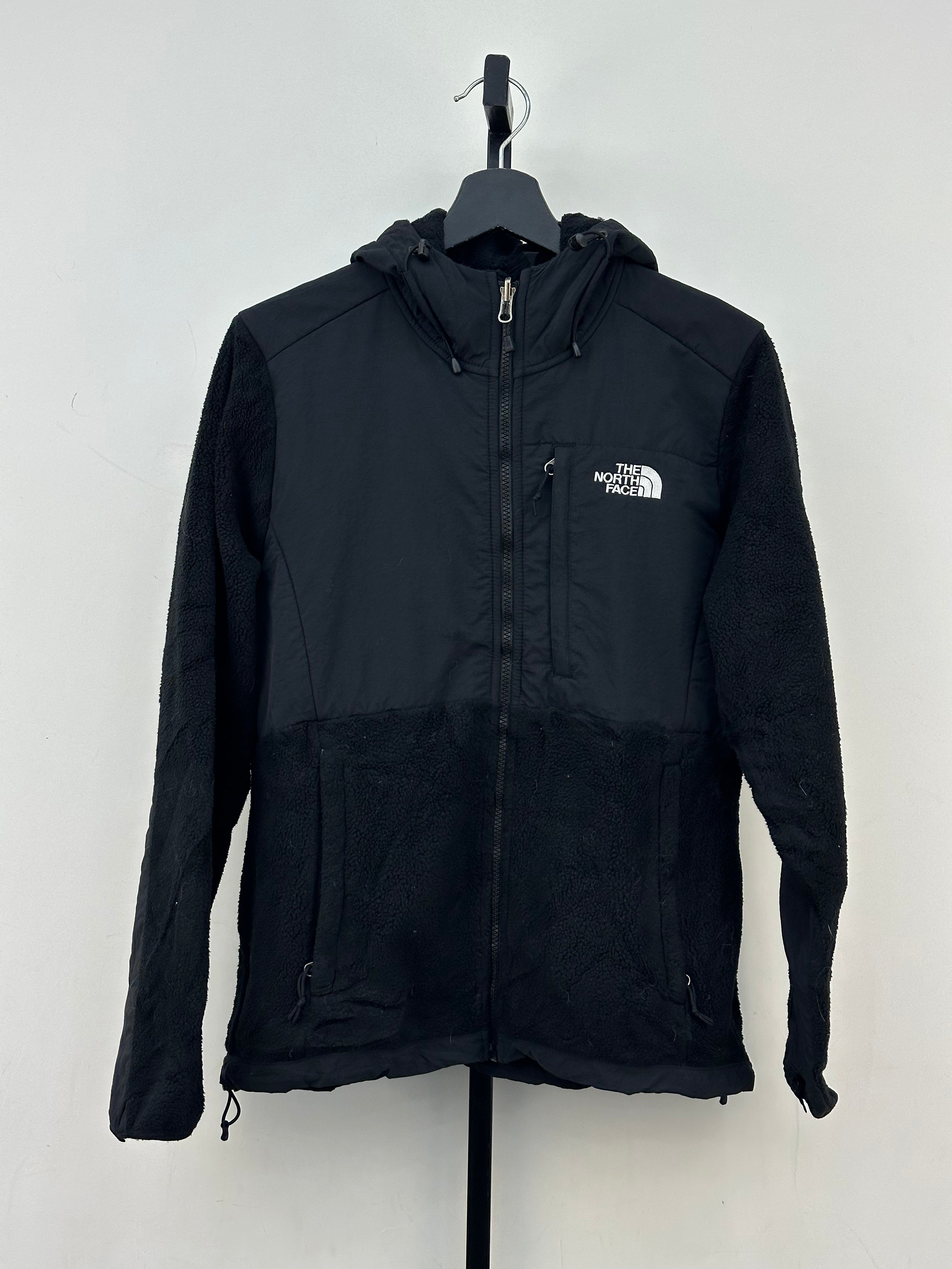 THE NORTH FACE SWEATSHIRT