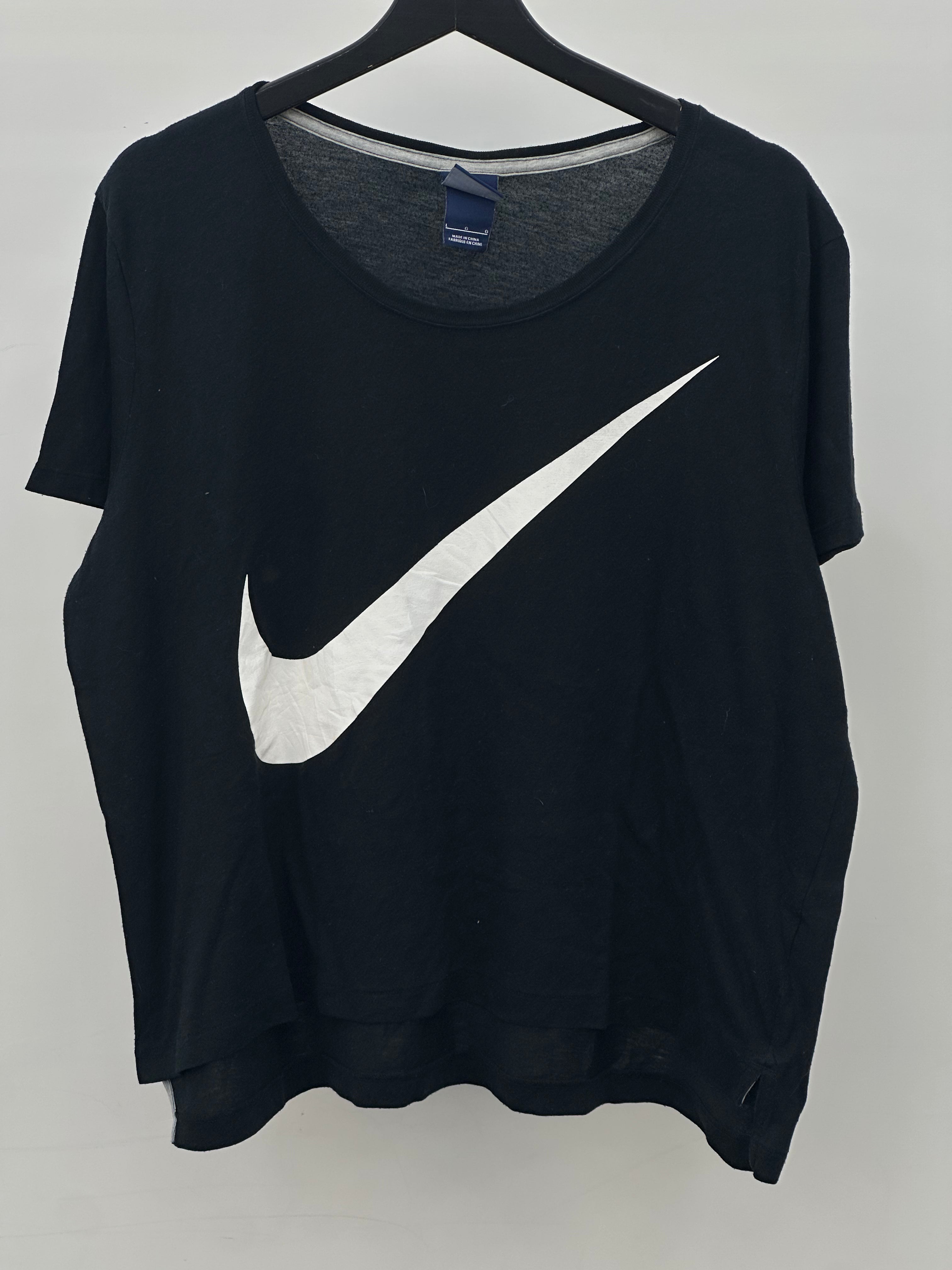 T-SHIRT NIKE TAGLIA : L