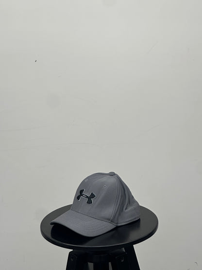CAPPELLO UNDER ARMOUR : S/M