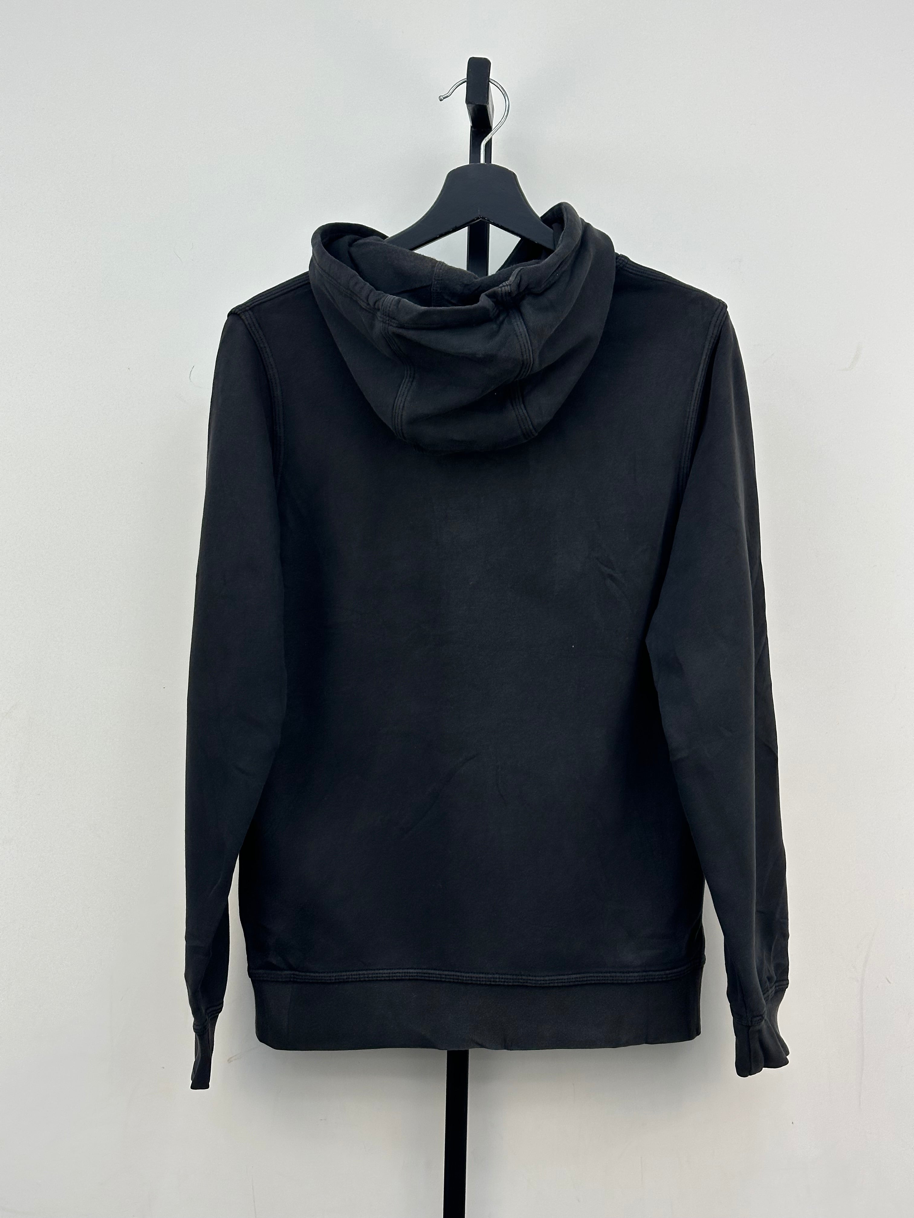 THE NORTH FACE SWEATSHIRT