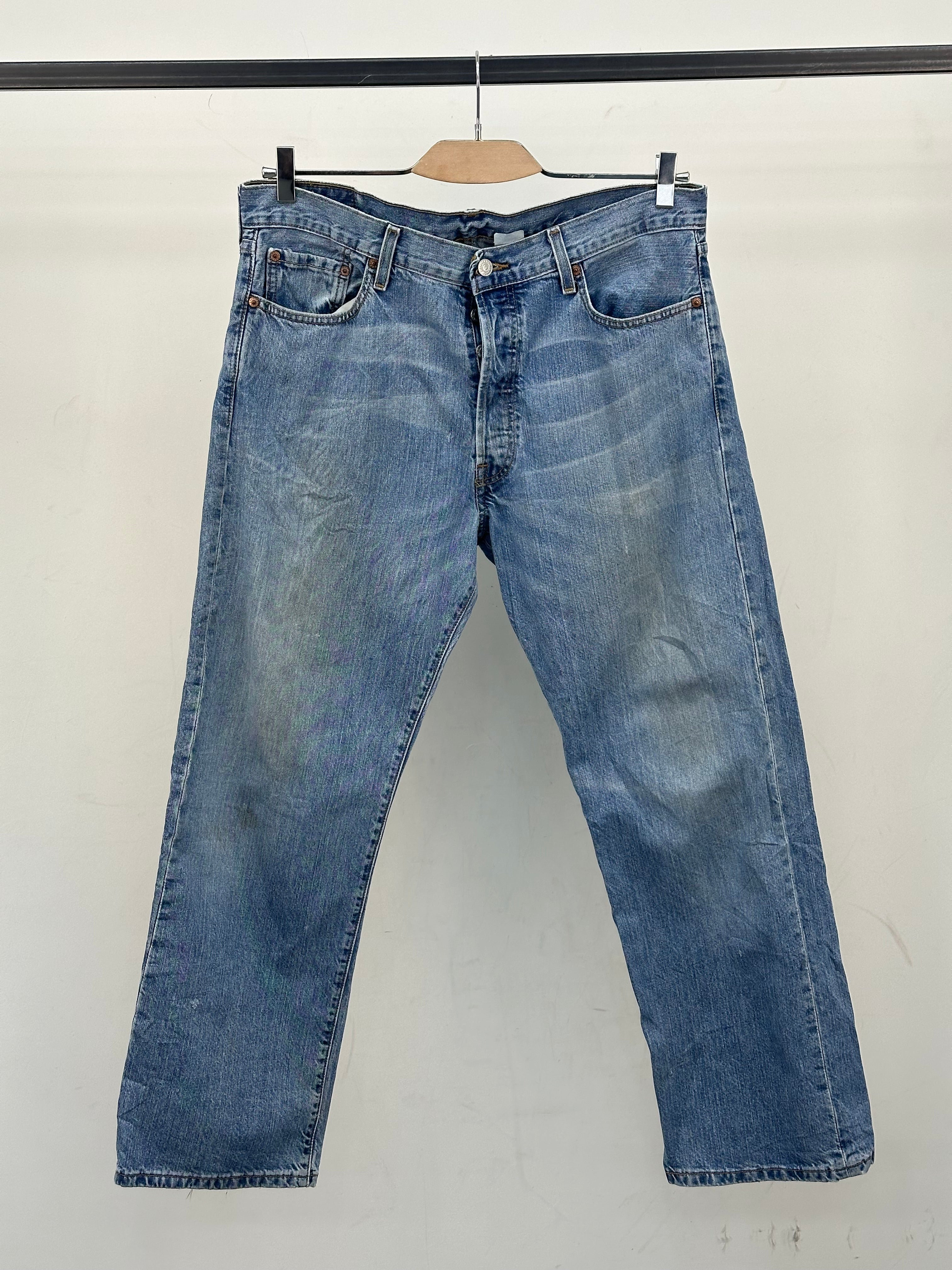 LEVI'S 501 REGULAR FIT TAGLIA: 50 ITA = W36 L30